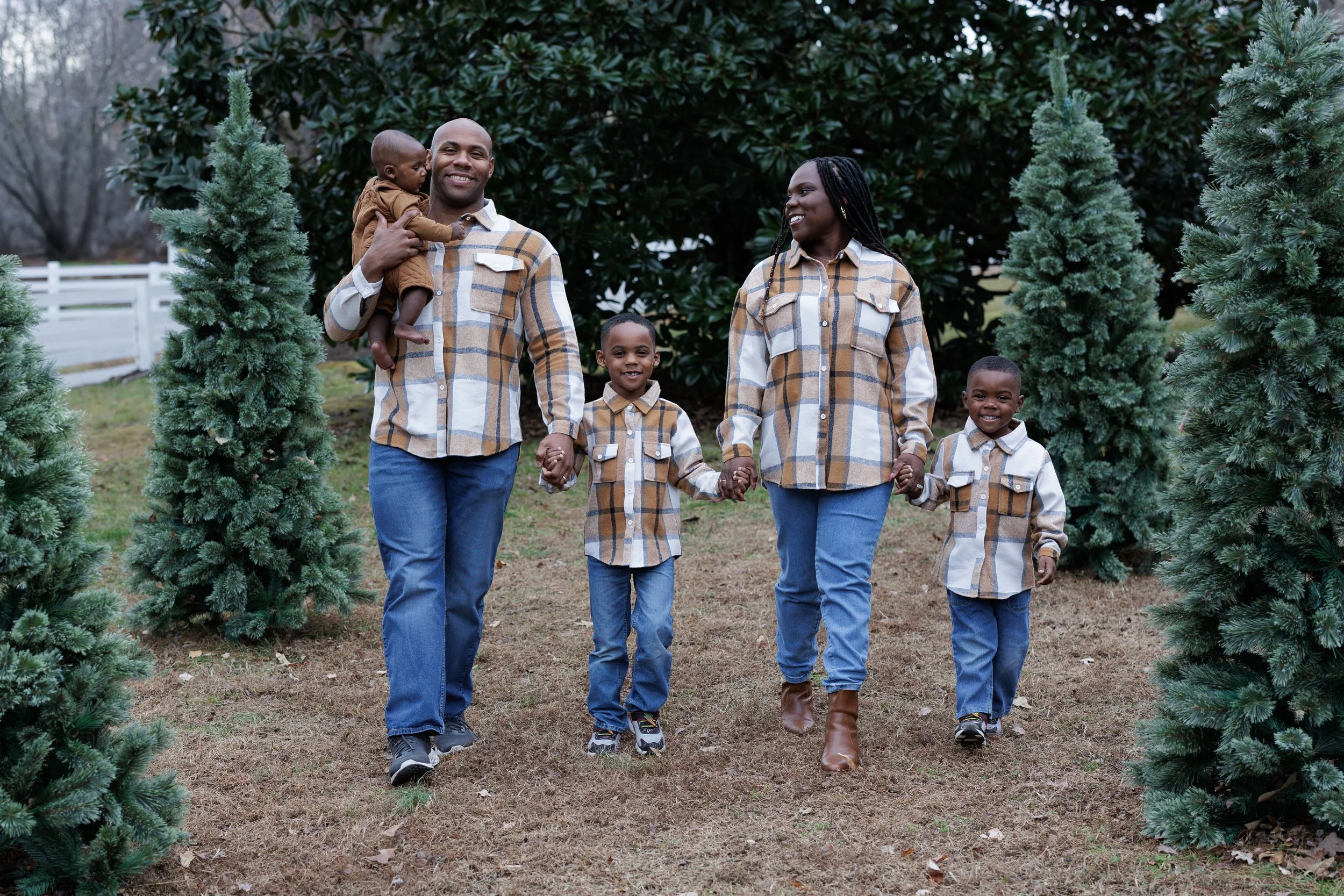 Canady Holiday 25-26.jpg