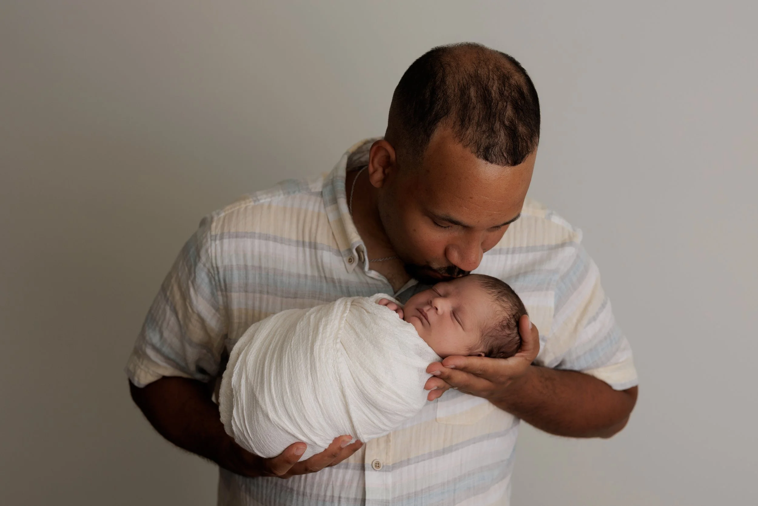 Bryson Newborn BLOG-19.jpg
