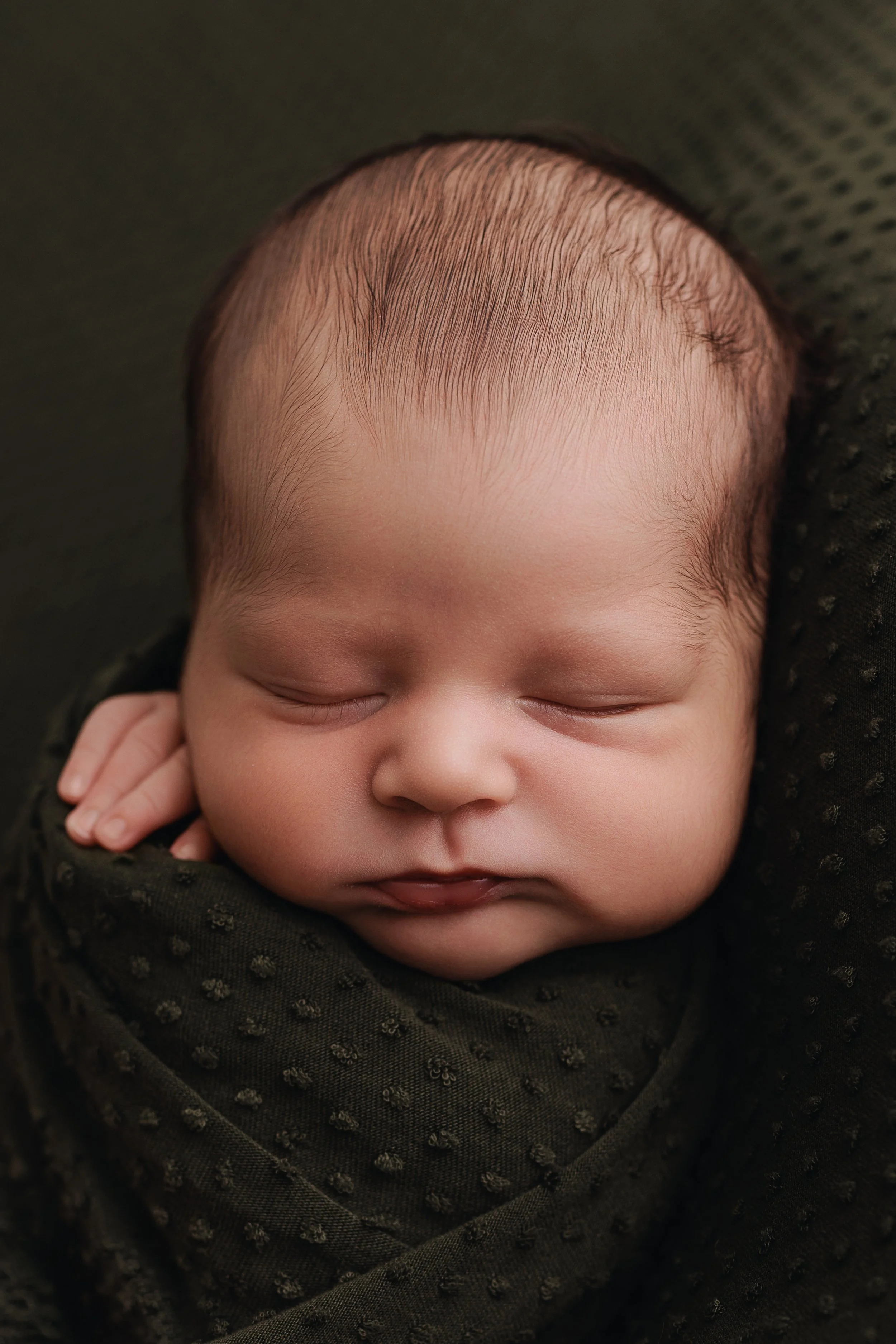 Bryson Newborn BLOG-27.jpg