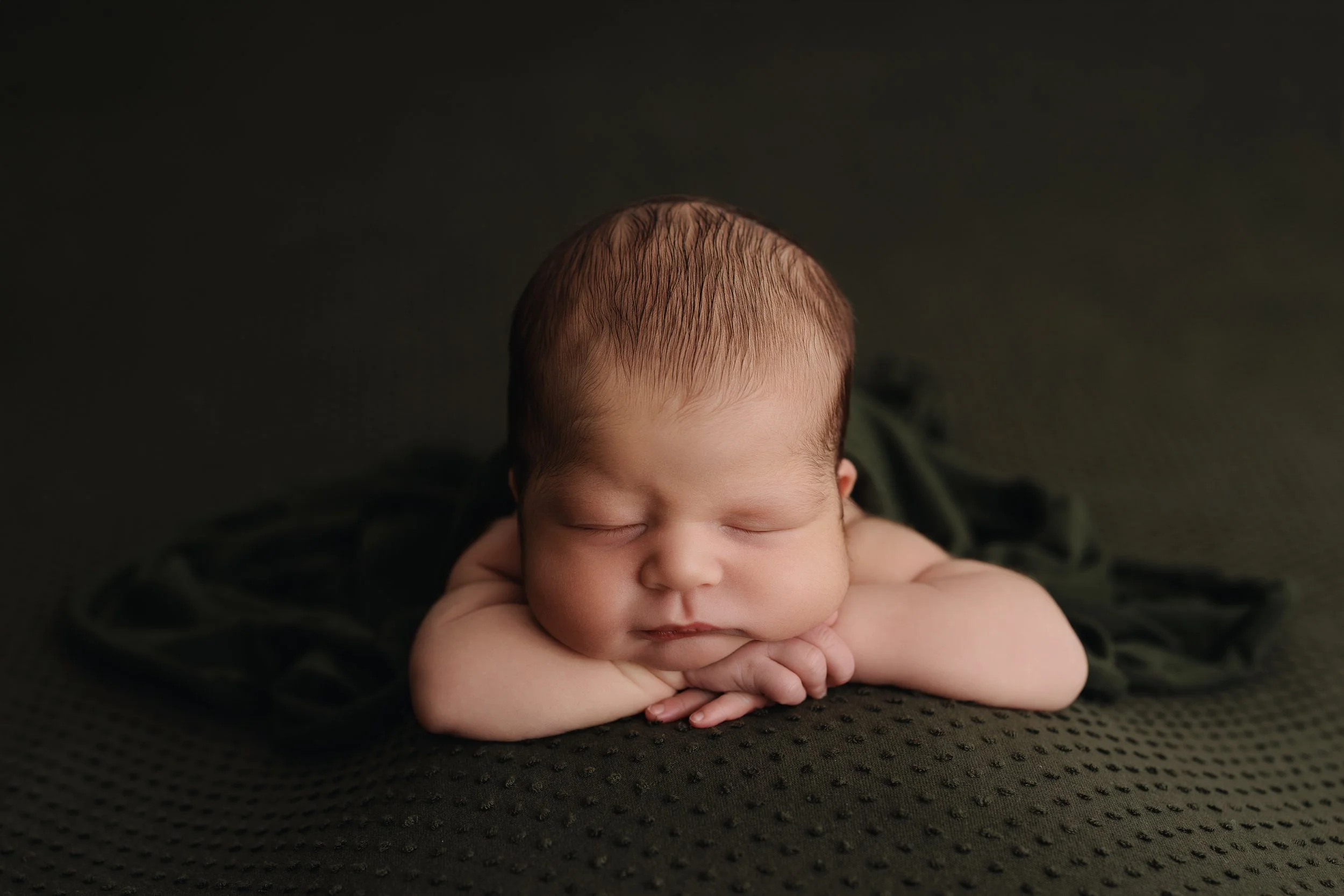 Bryson Newborn BLOG-28.jpg