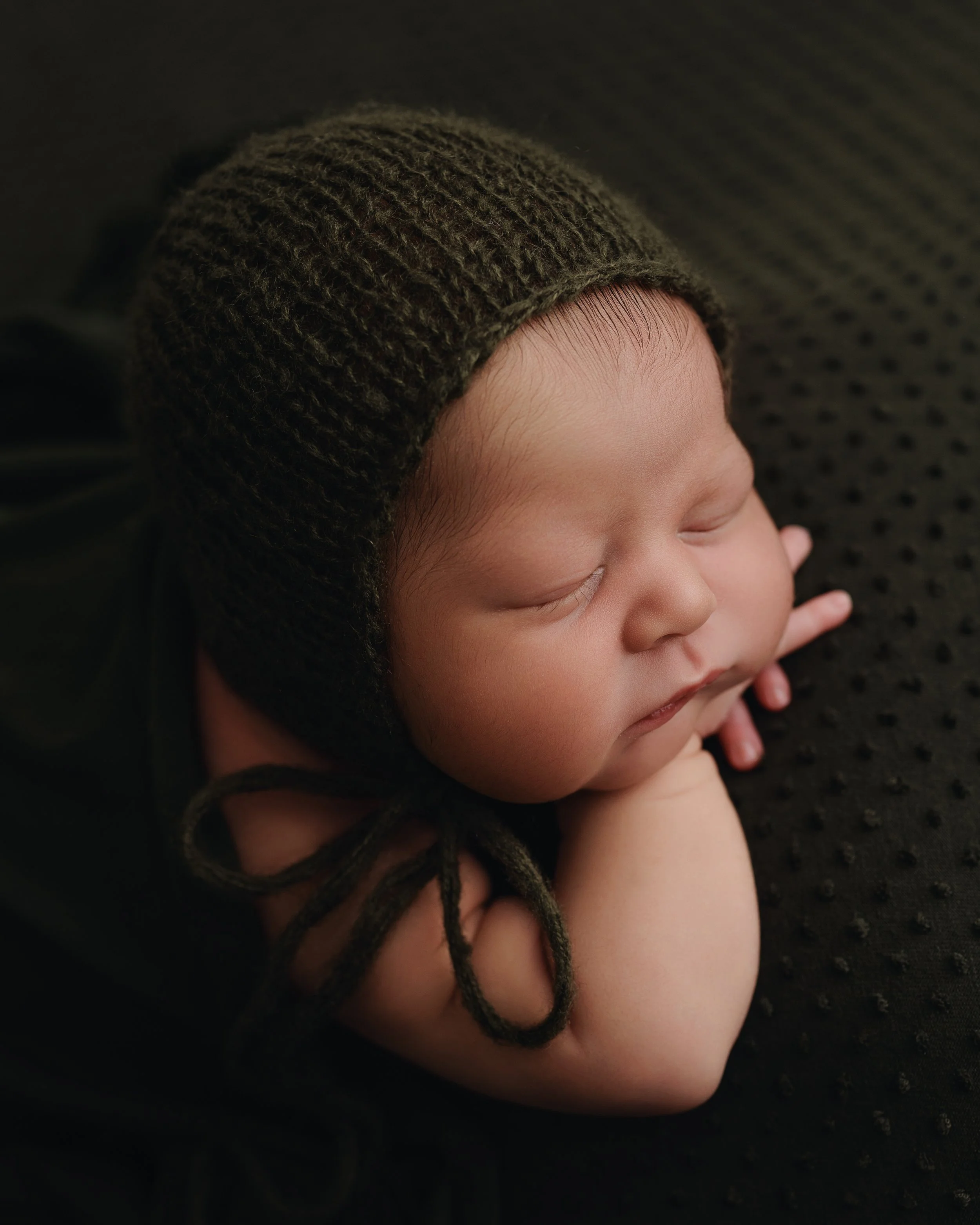 Bryson Newborn BLOG-30.jpg