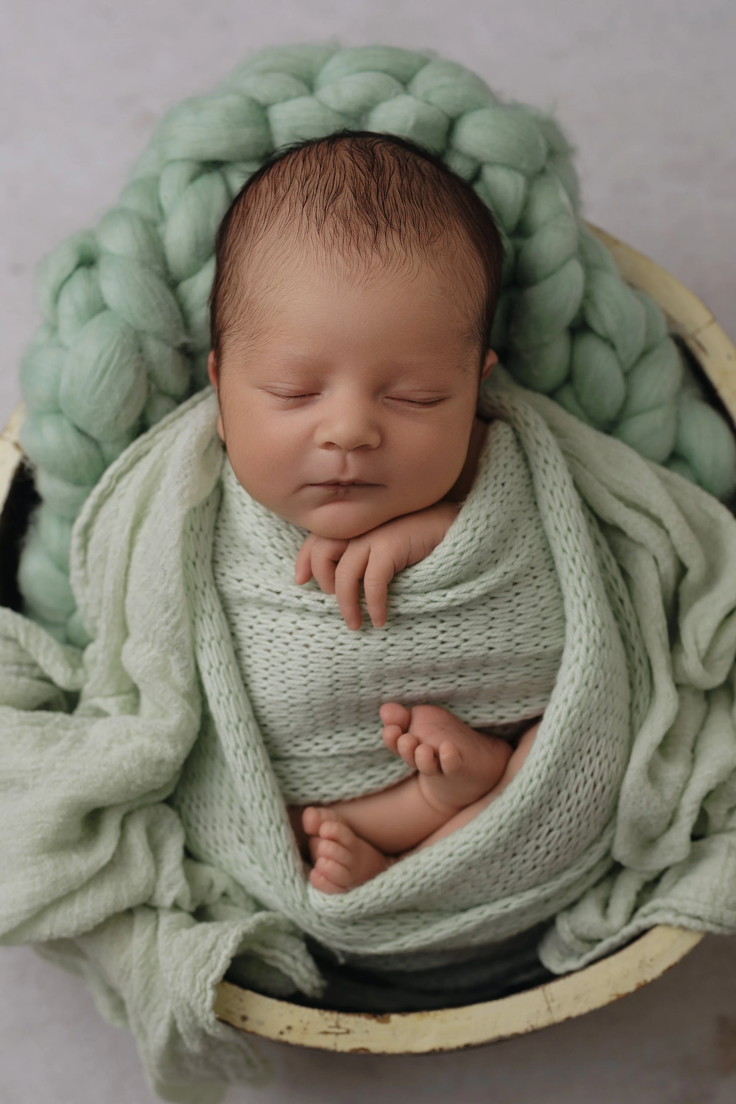 Bryson Newborn BLOG-40.jpg