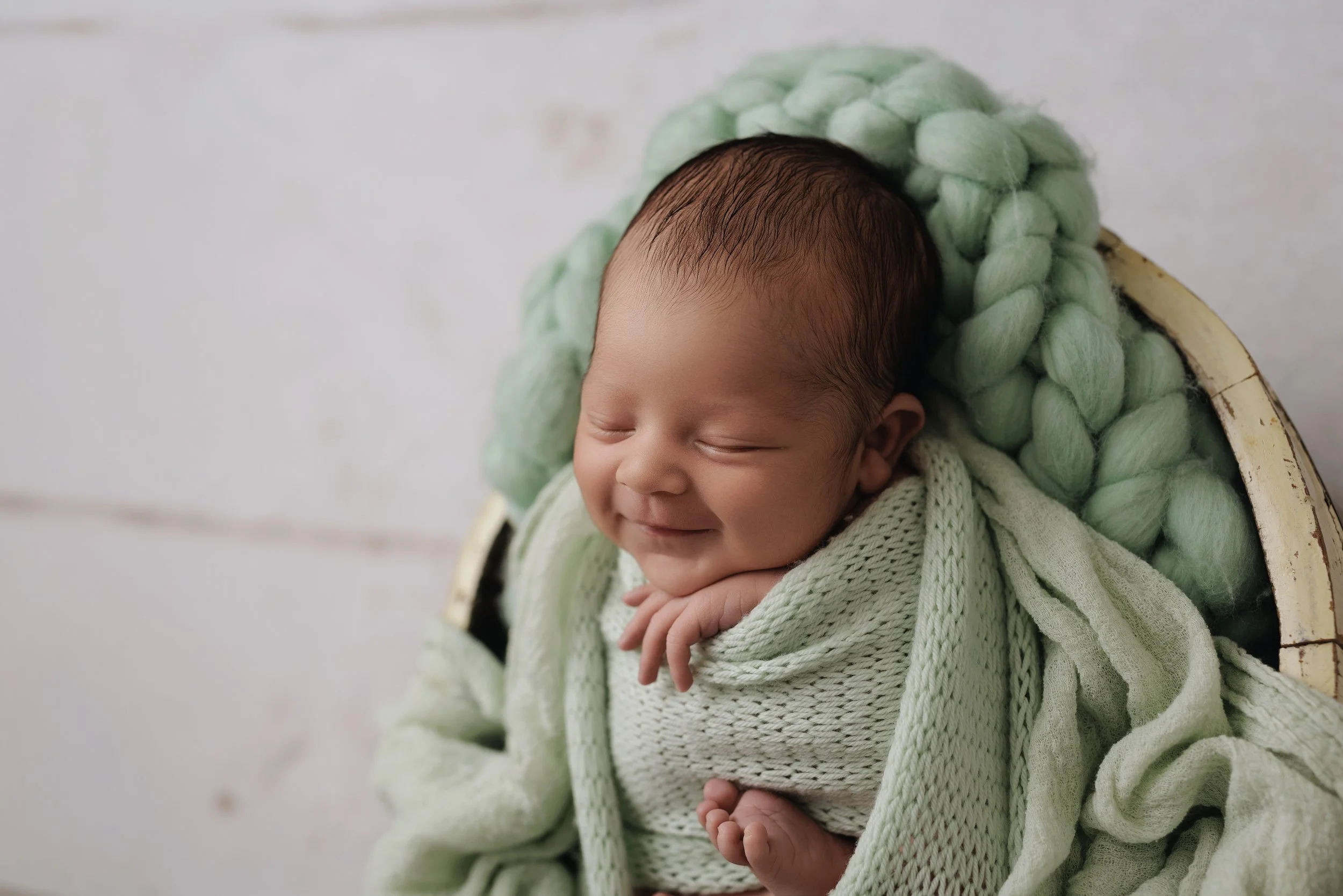 Bryson Newborn BLOG-41.jpg