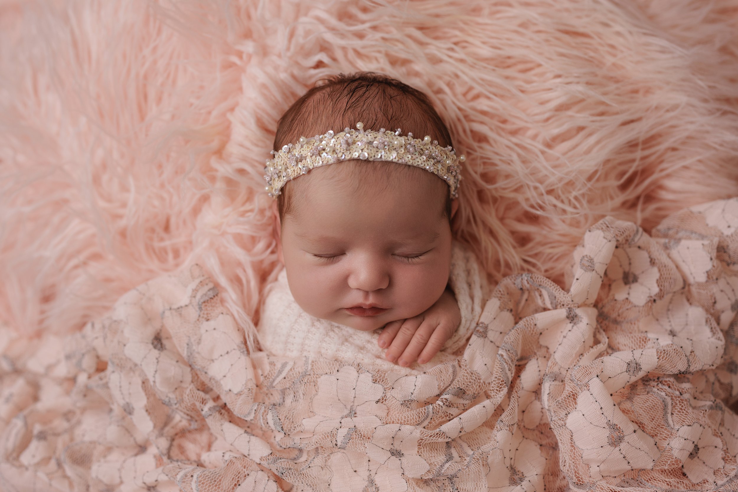 Kolbie Newborn BLOG-17.jpg
