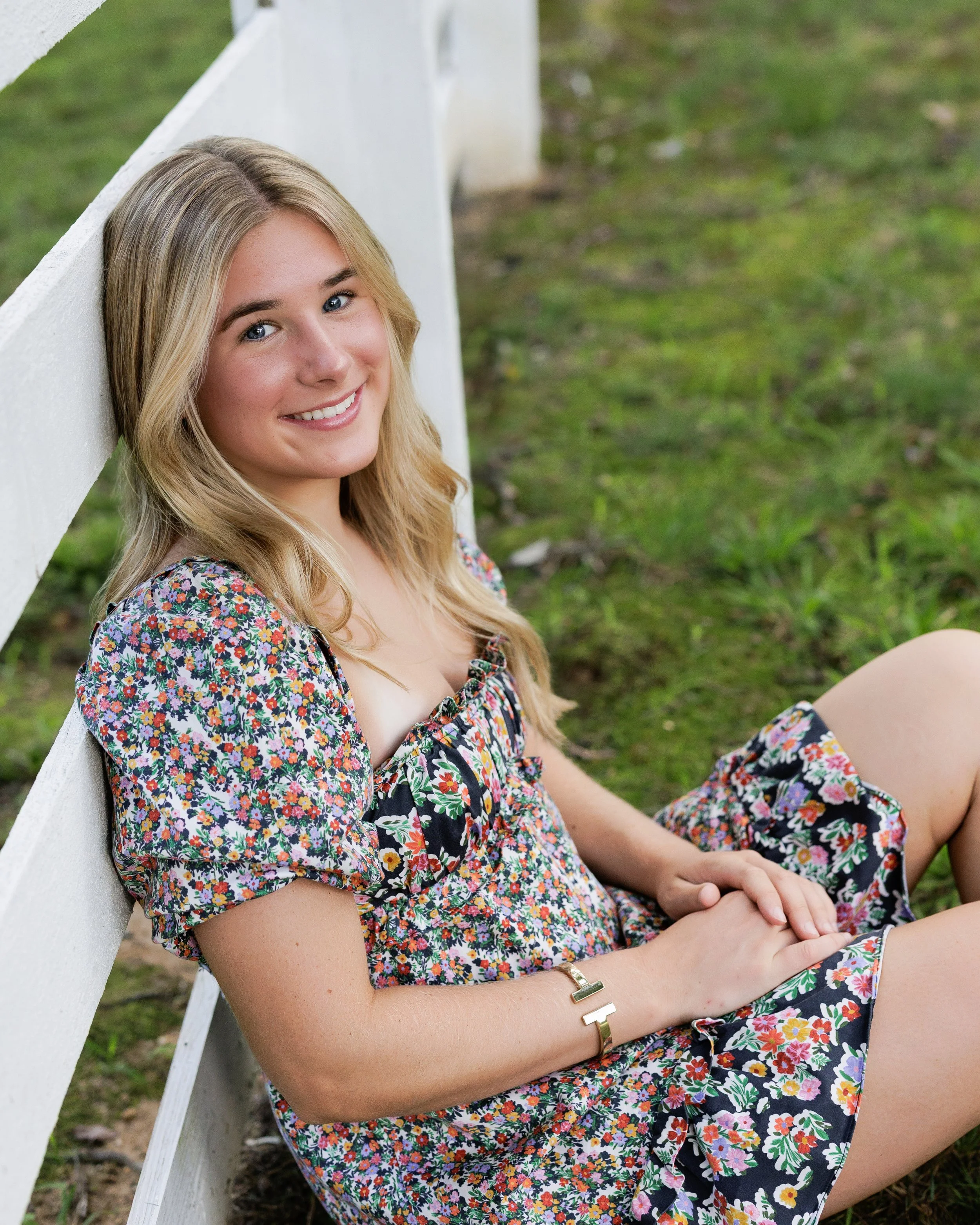 Marin Senior Outdoor-16.jpg
