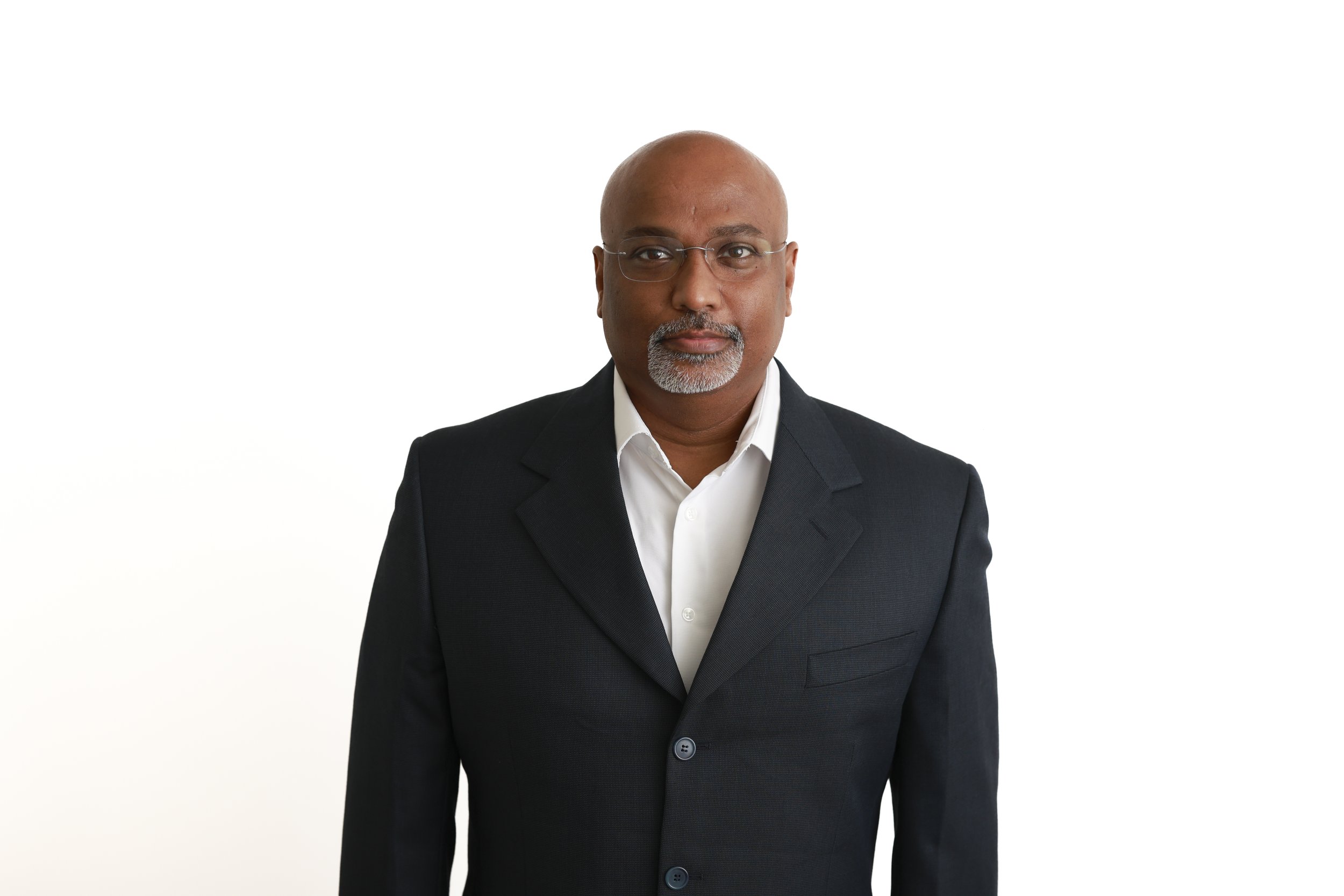 Rajesh Headshot-2.jpg