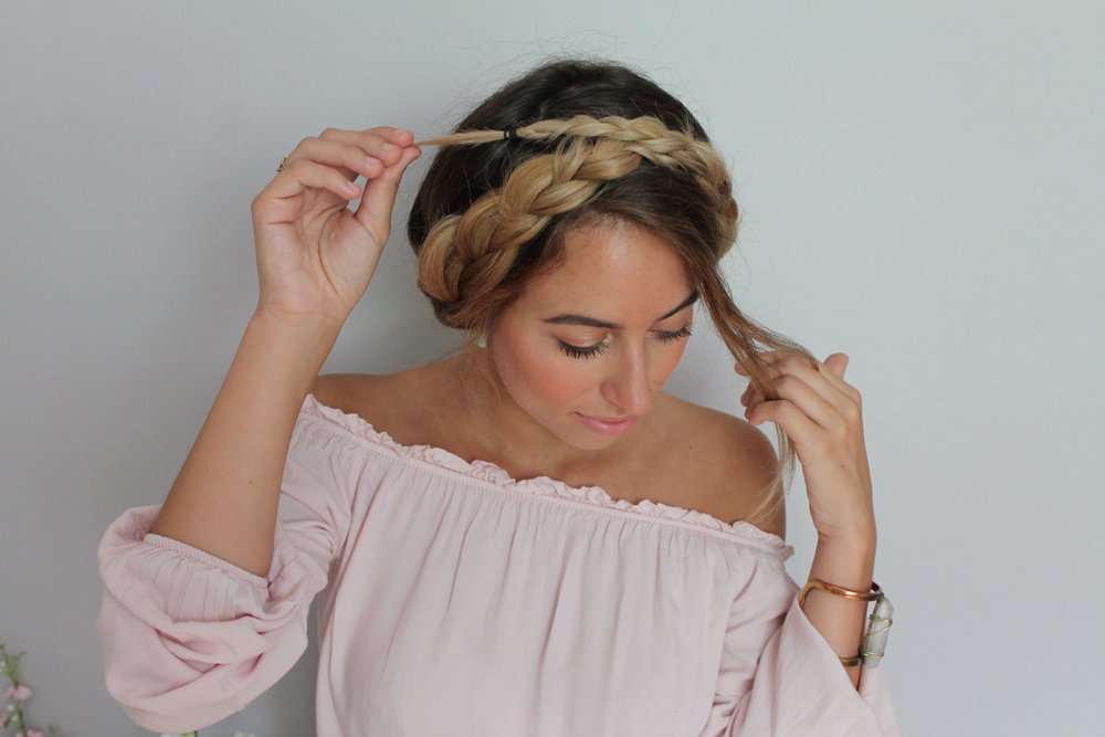 DIY Easy Hairstyles That Won't Damage Your Hair! — Alexandria Gilleo