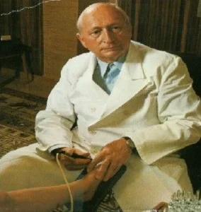 Dr. Reinold Voll developed a device in the 1950’s that measured the skin’s resistance at acupuncture points and found that each point had a standard measurement for healthy people.