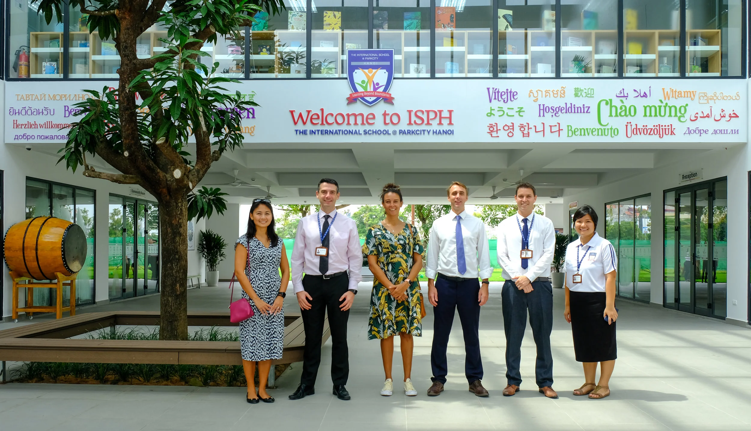 Visit of Mr Jon, Ms Melissa & Ms Rachel to ISPH.jpg