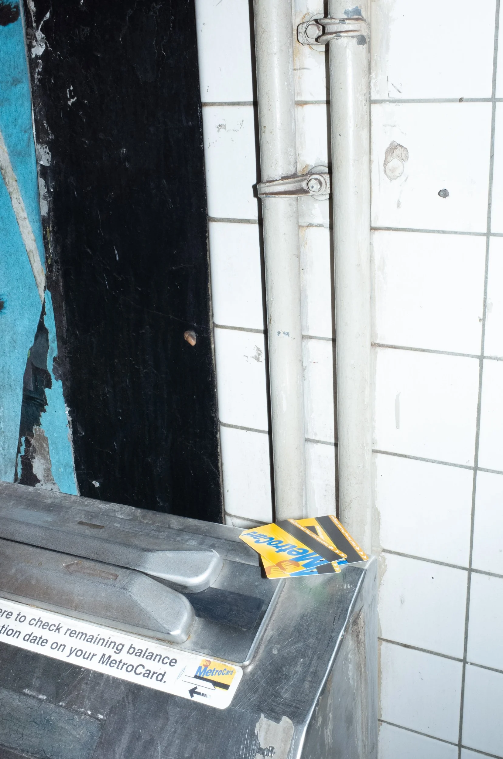  A New York tradition - leaving behind fareless Metrocards so fellow commuters can re-load and not pay the $1 new-card fee. 