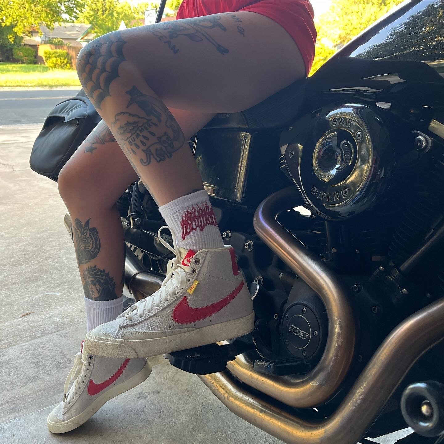 17C2D1F7-7746-4F1B-92AA-90211FD7DBFE