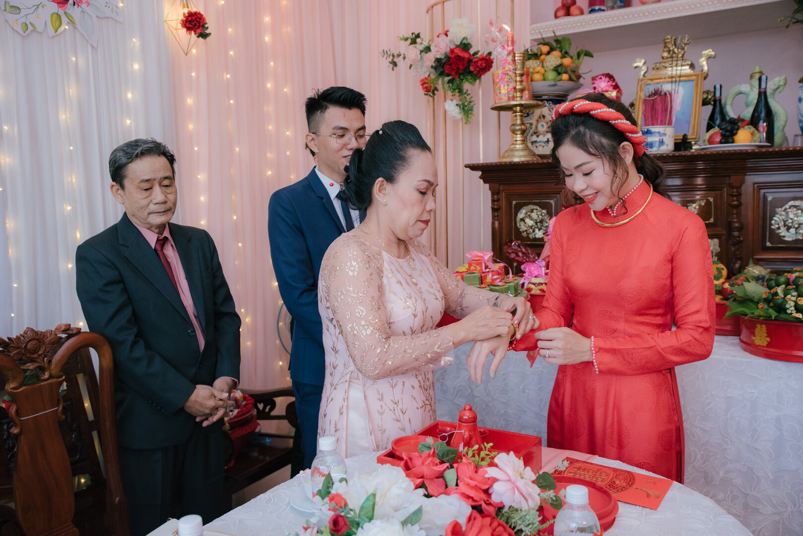 anh-phong-su-cuoi-dep-tron-goi-ngay-cuoi-annie-vy-wedding-studio-1_13-1 (44).JPG