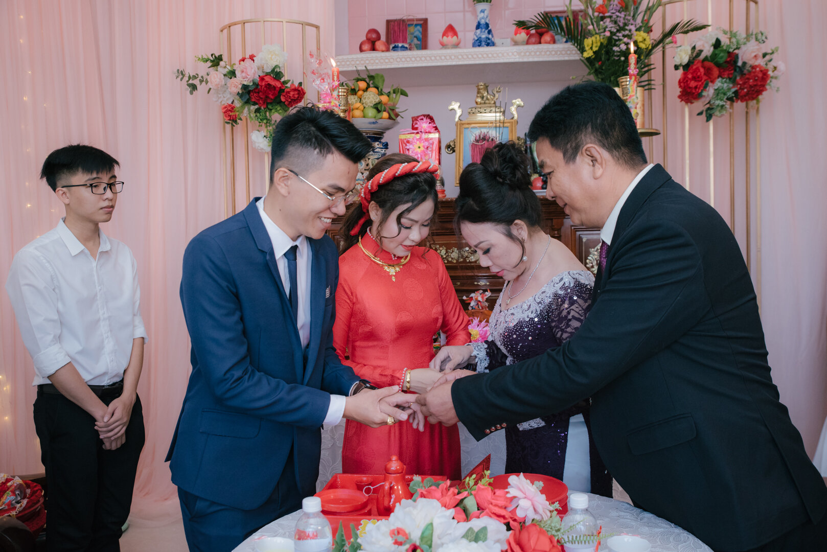 anh-phong-su-cuoi-dep-tron-goi-ngay-cuoi-annie-vy-wedding-studio-1_13-1 (52).JPG