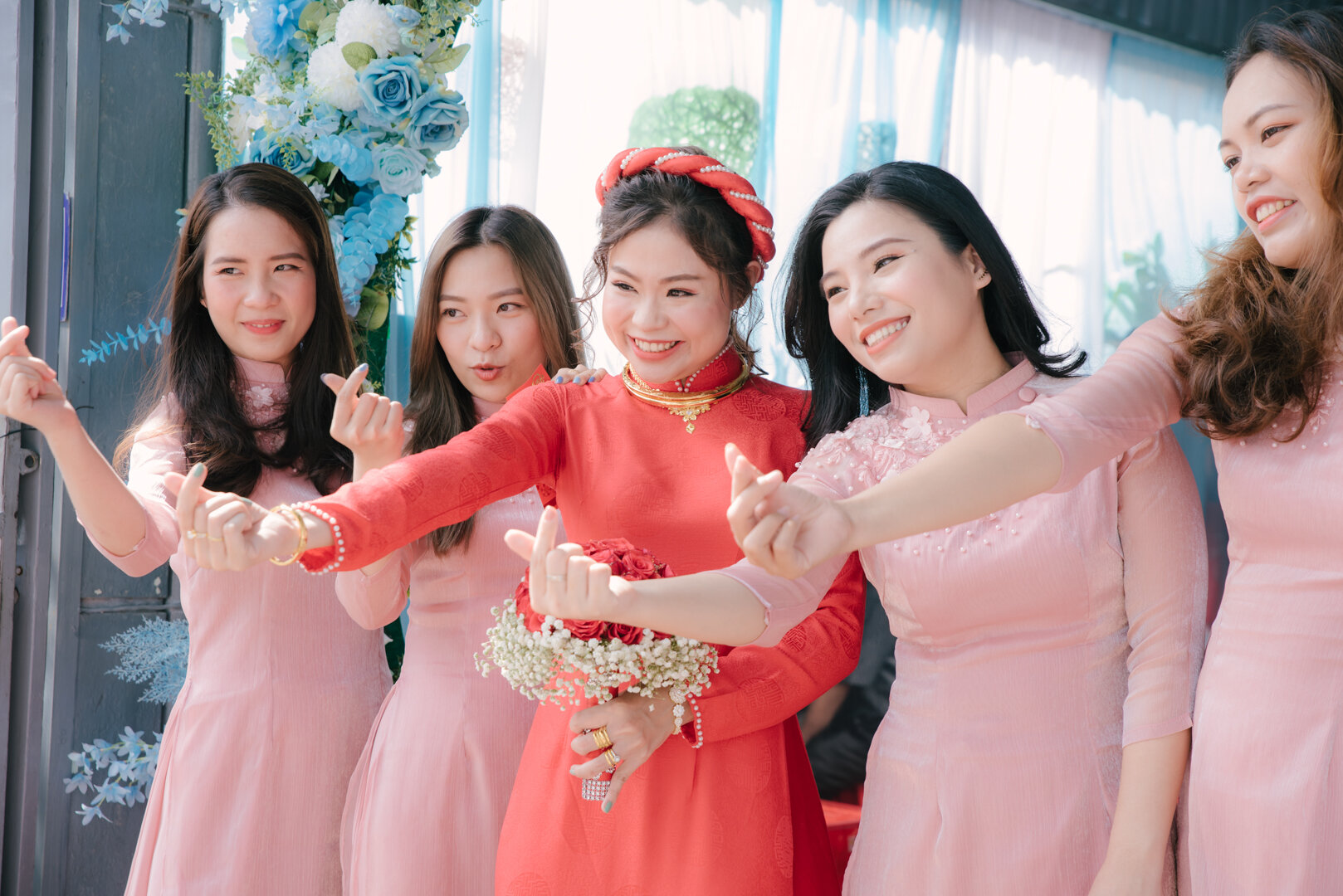 anh-phong-su-cuoi-dep-tron-goi-ngay-cuoi-annie-vy-wedding-studio-1_122.JPG