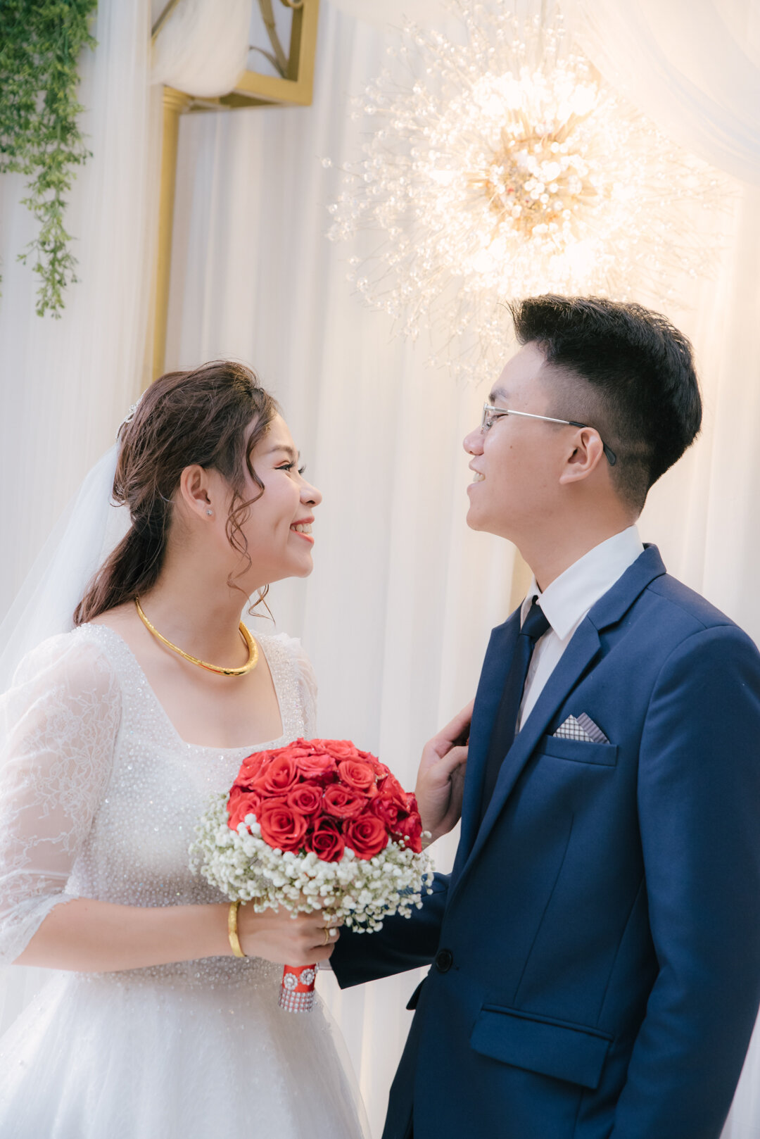 anh-phong-su-cuoi-dep-tron-goi-ngay-cuoi-annie-vy-wedding-studio-1_135.JPG