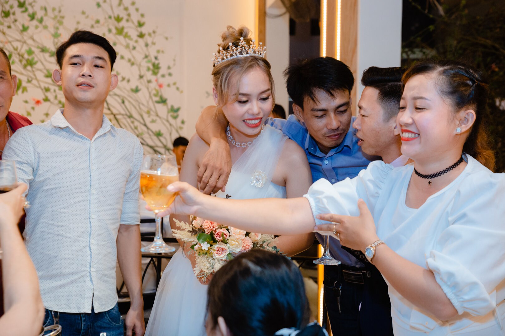 anh-phong-su-cuoi-dep-tron-goi-ngay-cuoi-annie-vy-wedding-studio-1_94.JPG