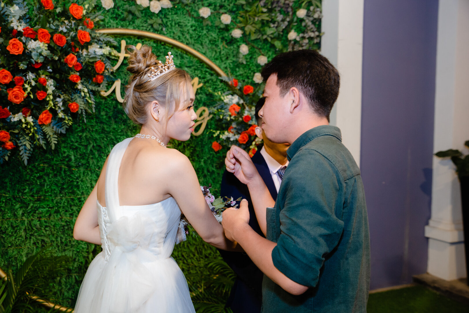 anh-phong-su-cuoi-dep-tron-goi-ngay-cuoi-annie-vy-wedding-studio-1_125.JPG