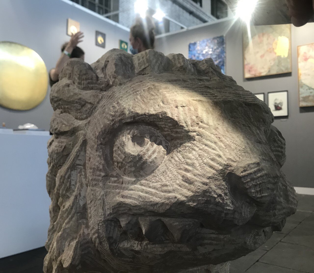 ELYSIUM Group Exhibition @ POSITIONS Berlin Art Fair 2020, Stefan Rinck Squatting Bavarian Lion_, 2020 Sandstone 80 x 33 x 44 cm_FotoCK