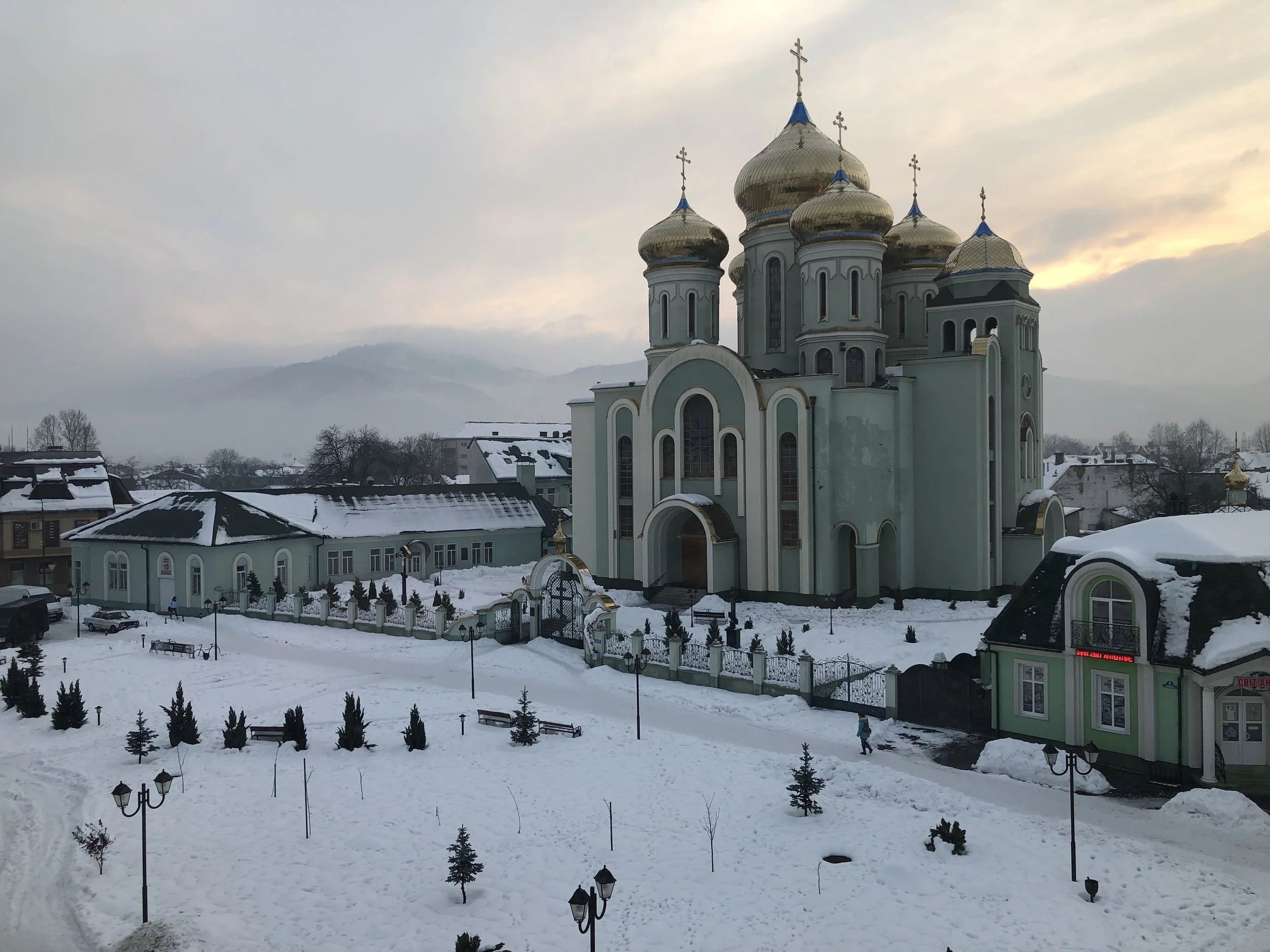 From Russia to Ukraine and back by train