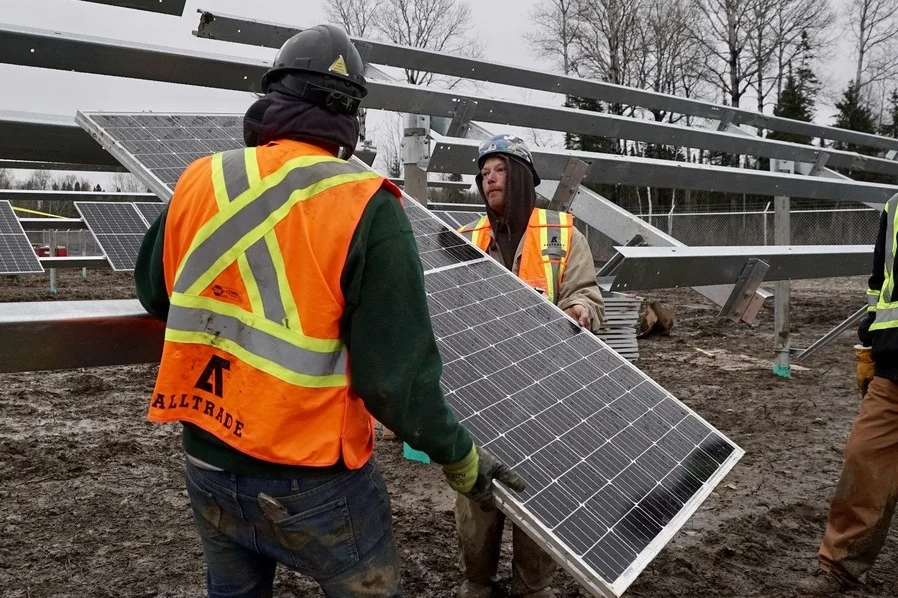 Installing+Panels.jpg