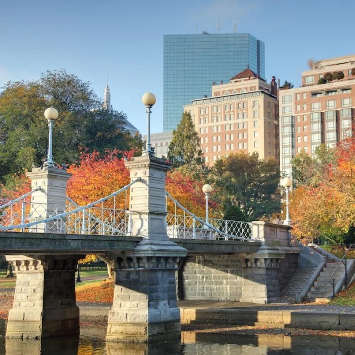 autumn-in-boston-1050x700.jpg