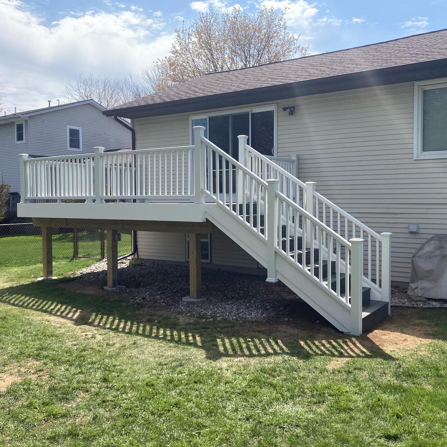 Our latest exterior project! A new deck from the ground up to expand and replace an existing deck that was in disrepair. With @trexcompany decking and railing this will be a super low maintenance deck that will look great for many years to come!

#fl