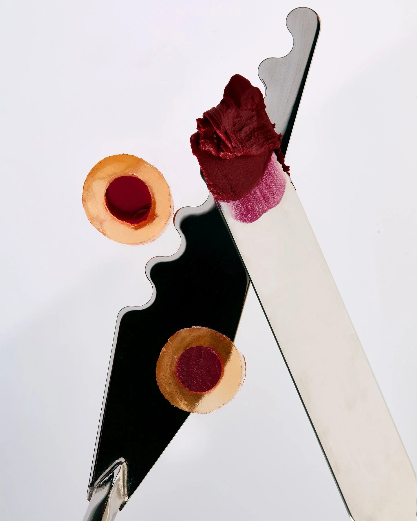 Another image from our special project of exploration of texture and form. 

CD @byroserusso 
AD @erinmharney 
Production @the_rosaliz 
Assistant @el__debratto 
Photography and Styling by me ❣️