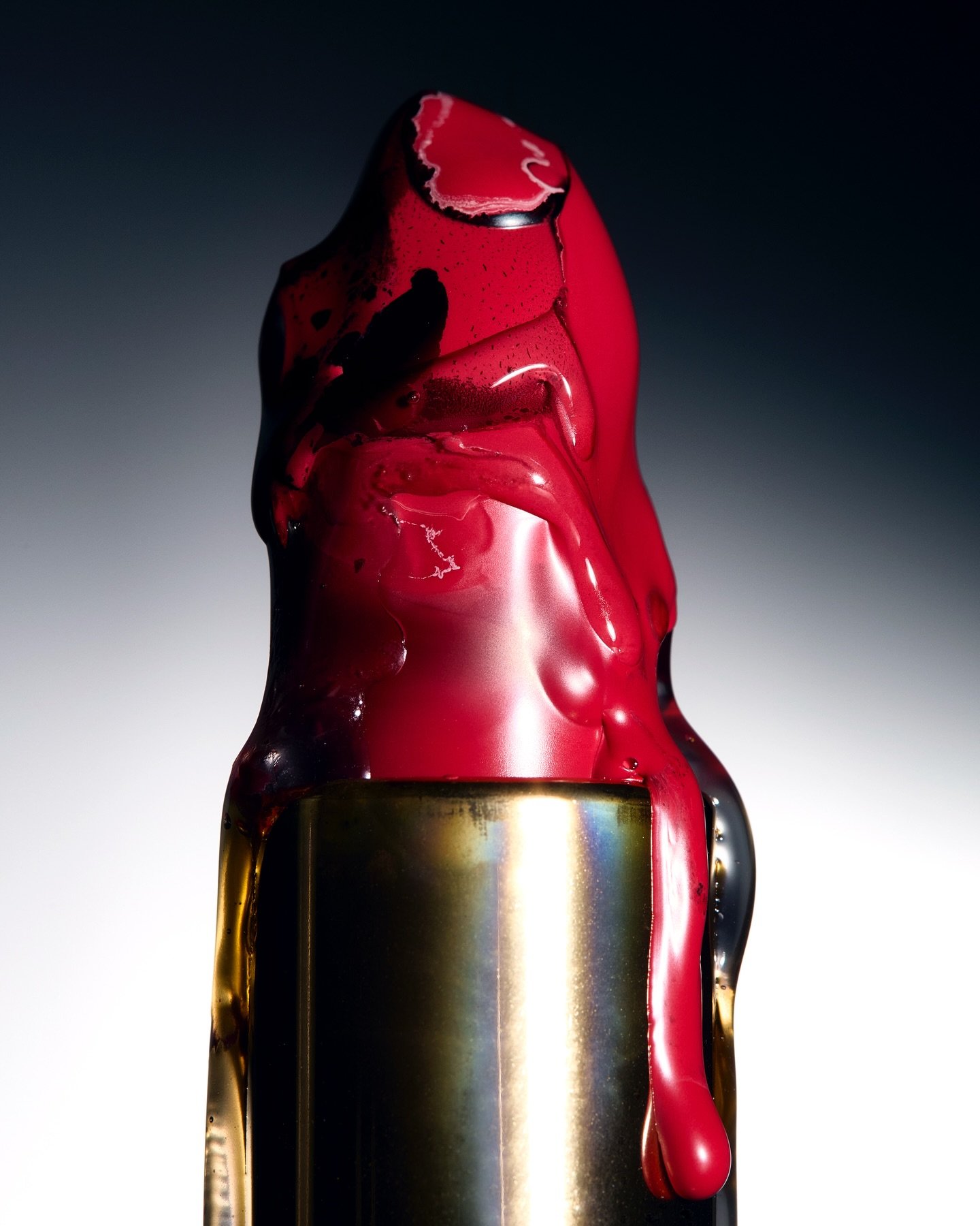 An abstract, textural little lipstick to kickoff 2026. 

Here&rsquo;s to a year of great shoots!