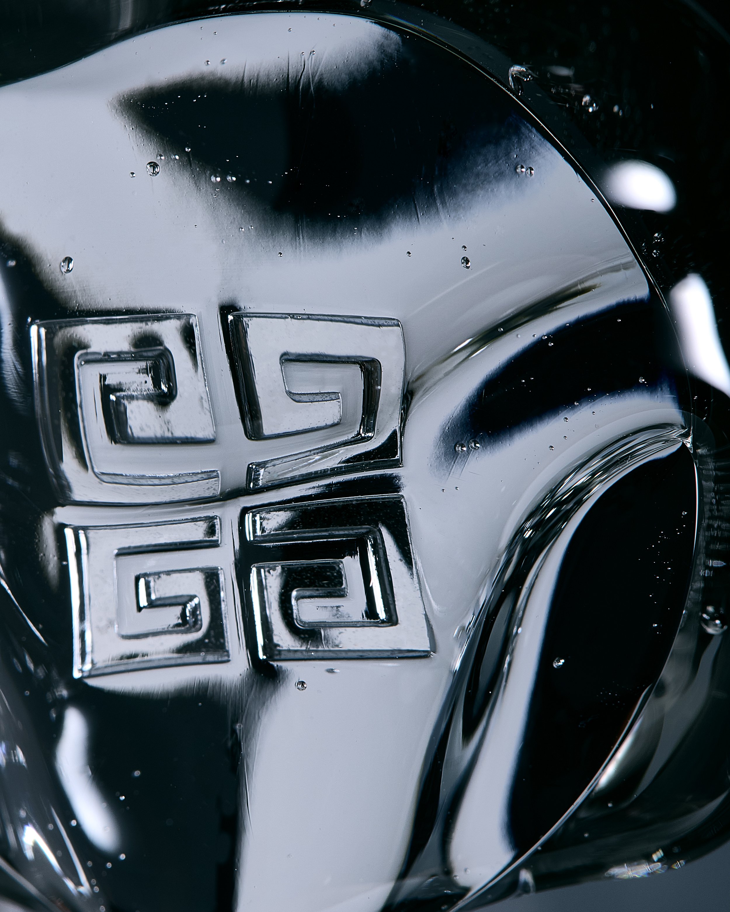 Distorted Givenchy 4 128928.jpg