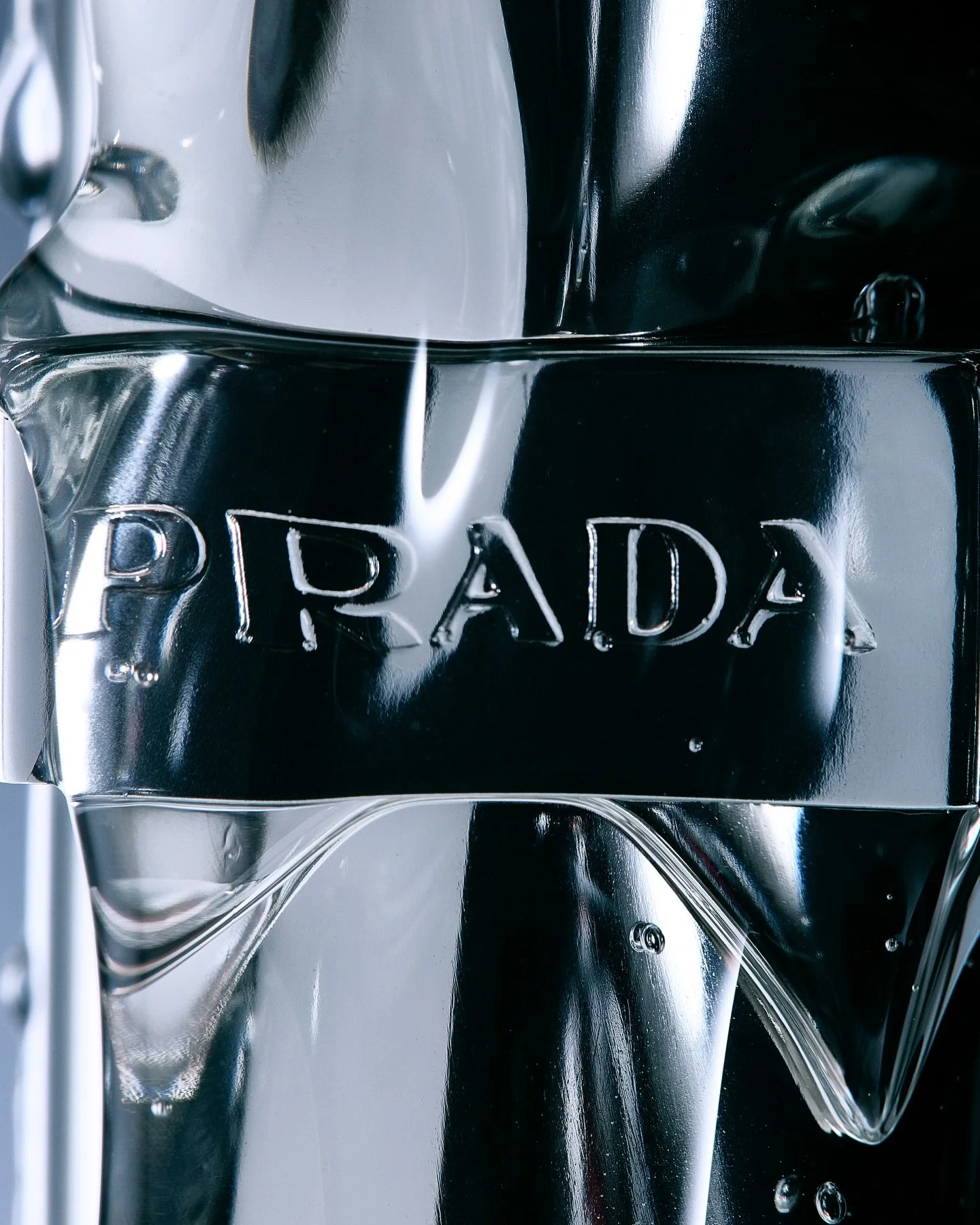 Liquified with @pradabeauty