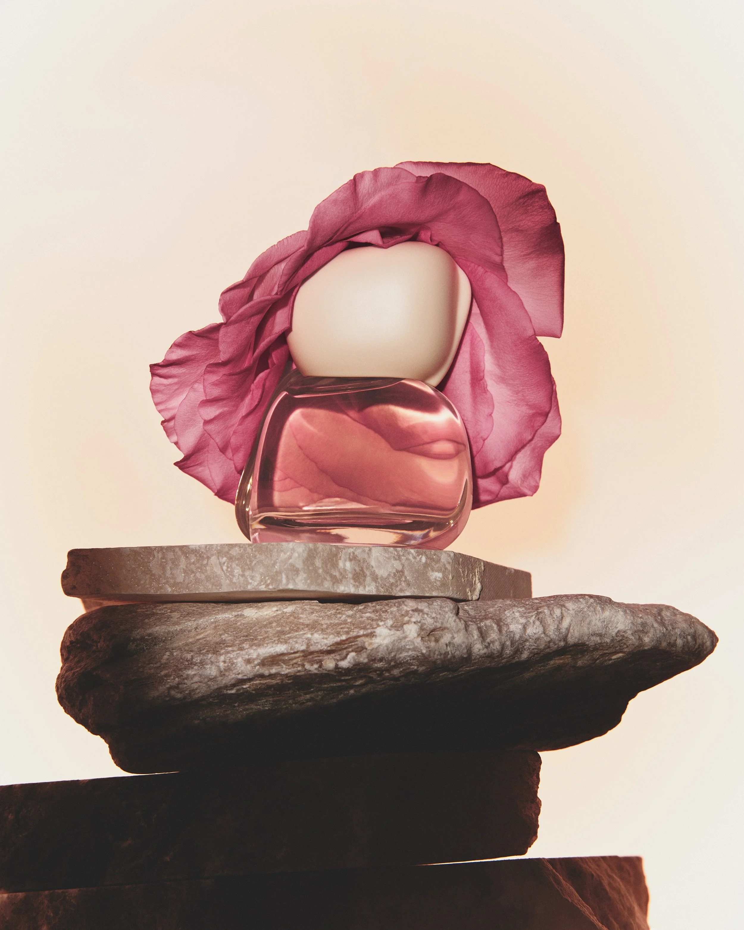 Brought some of my good rocks to set for this shoot. Got some more from @compleatsculptor 

For @kyliecosmetics Moodstones 
Photos by @dichen_chen 
Creative @lucygraham 
Production @charitycardiasmenos 
Lighting Assistant @nocturnalfame 
Prop Assista