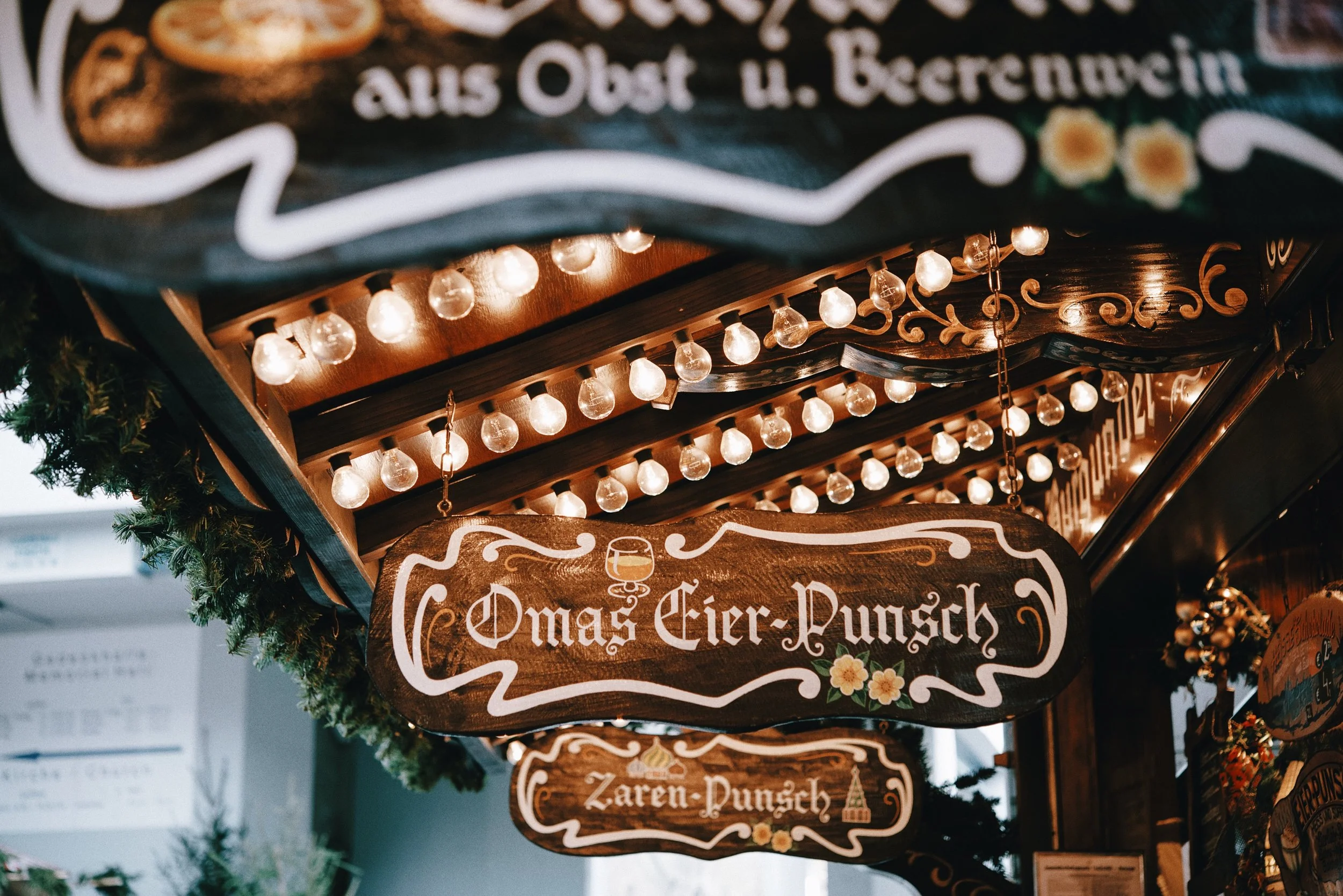 Holiday Guide to stress-free shopping at Christmas Markets