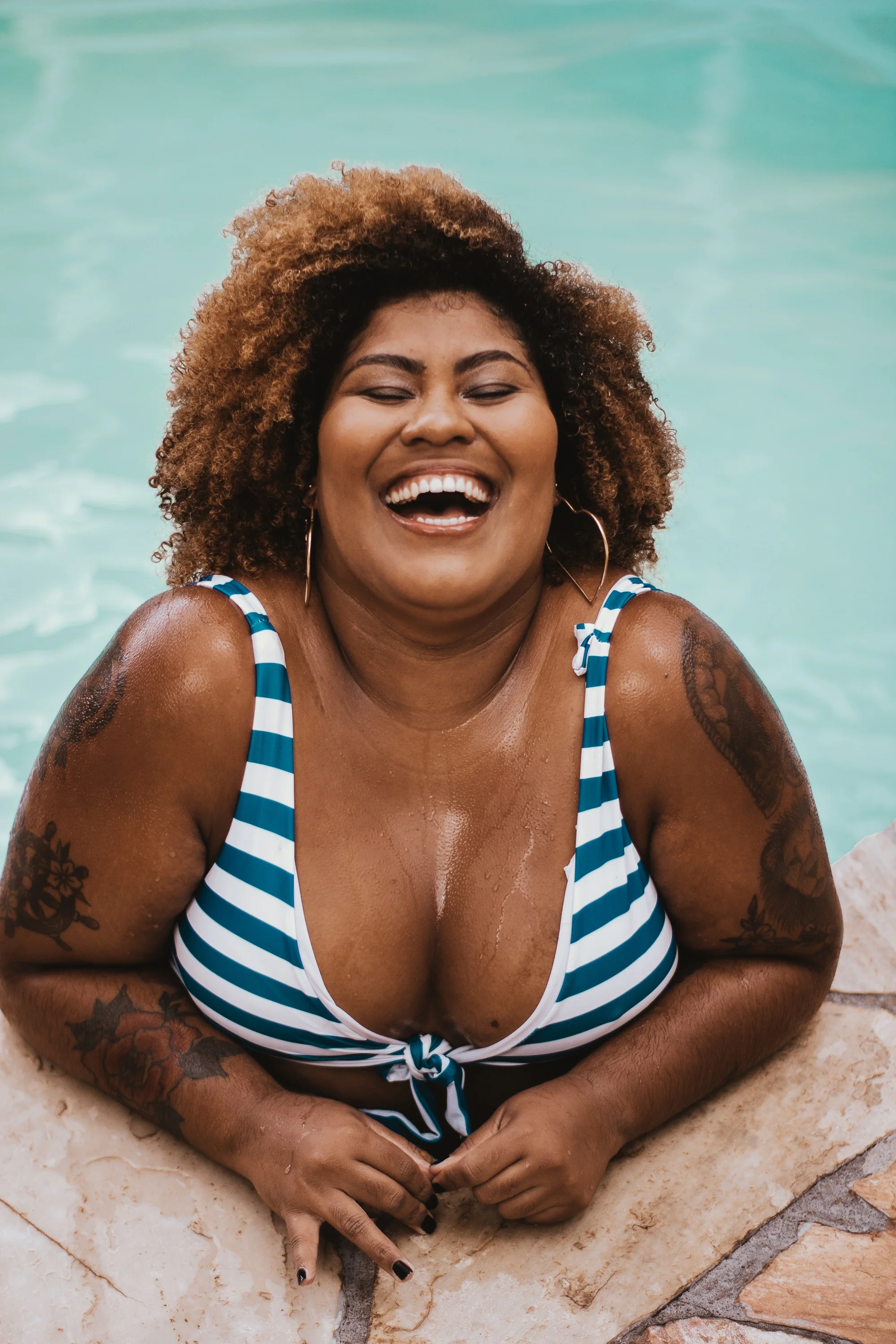 4 Ways to feel more confident in your swimsuit this summer