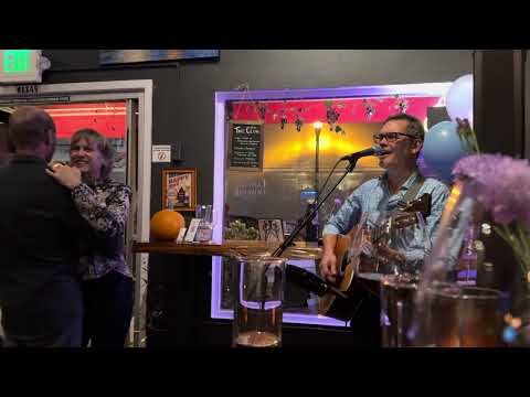 Over the Rainbow (live acoustic)