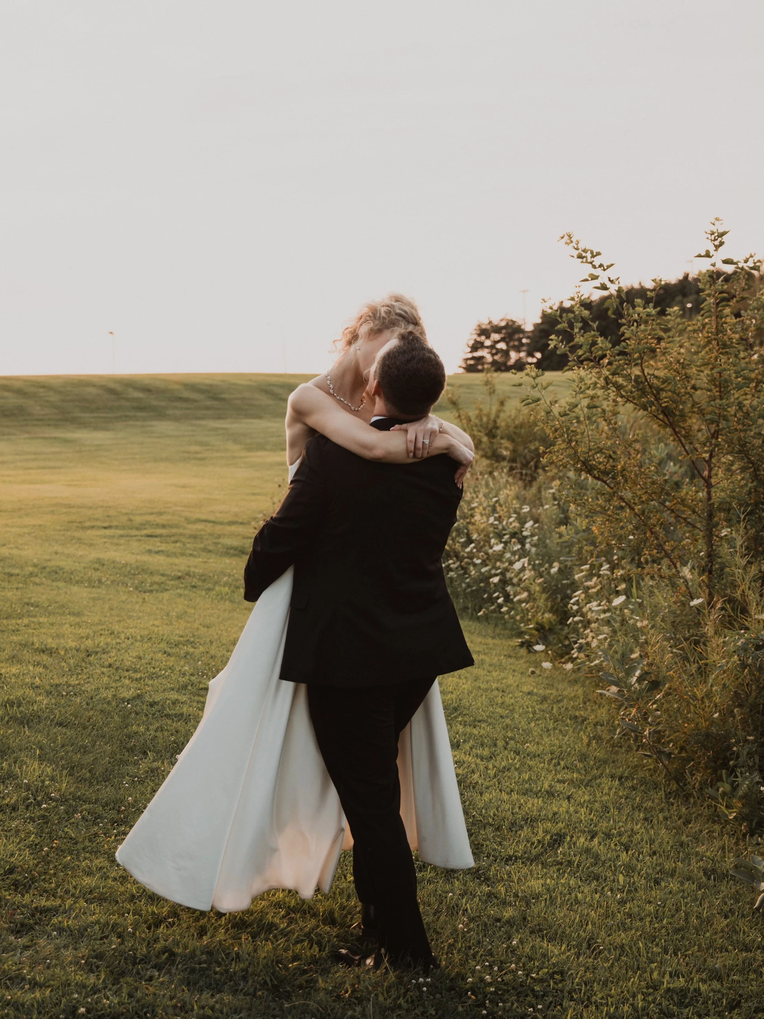 Sunset lovers.