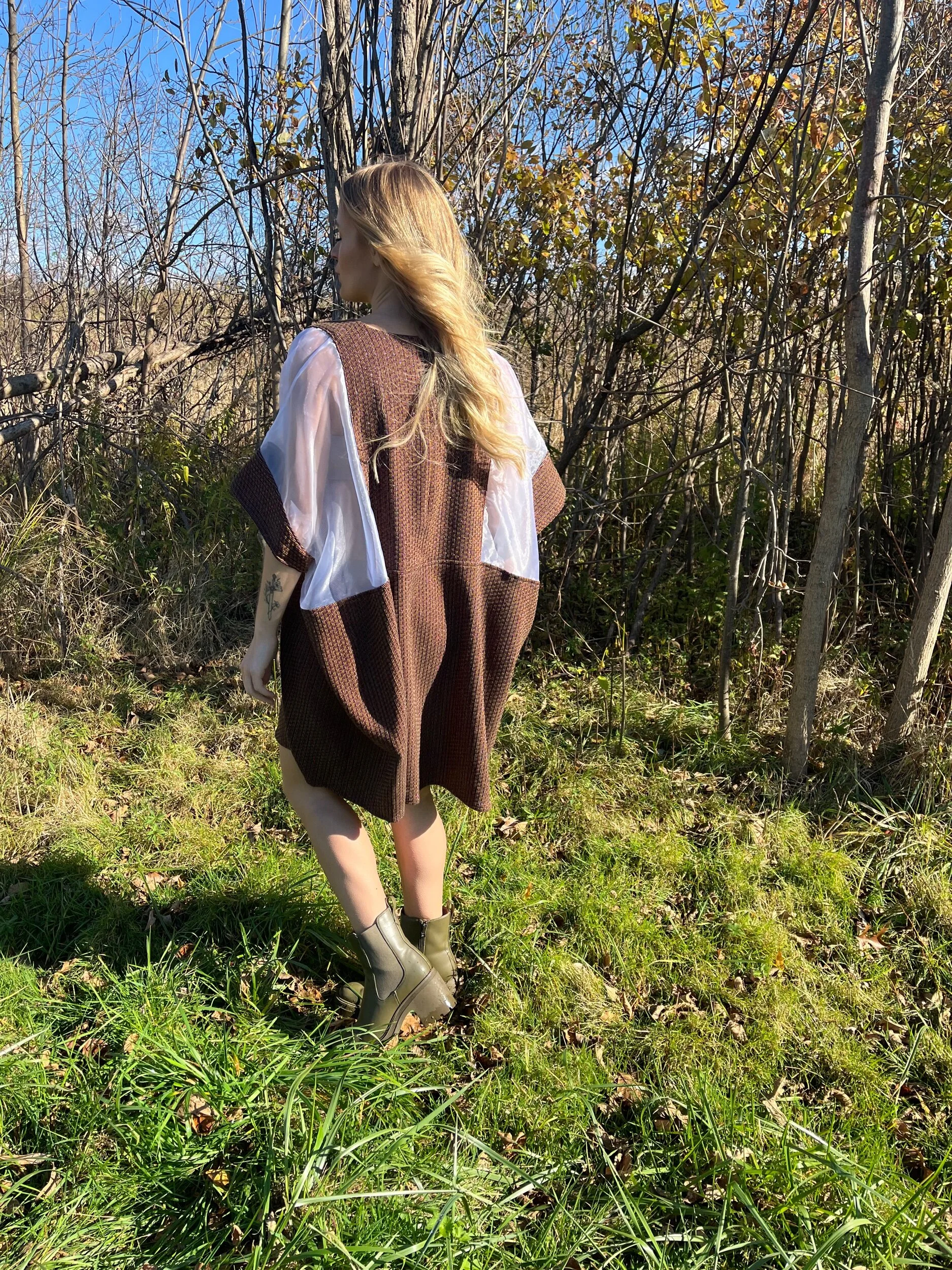 5EE105EF-B6E9-4572-9E9B-4DFDFD778454