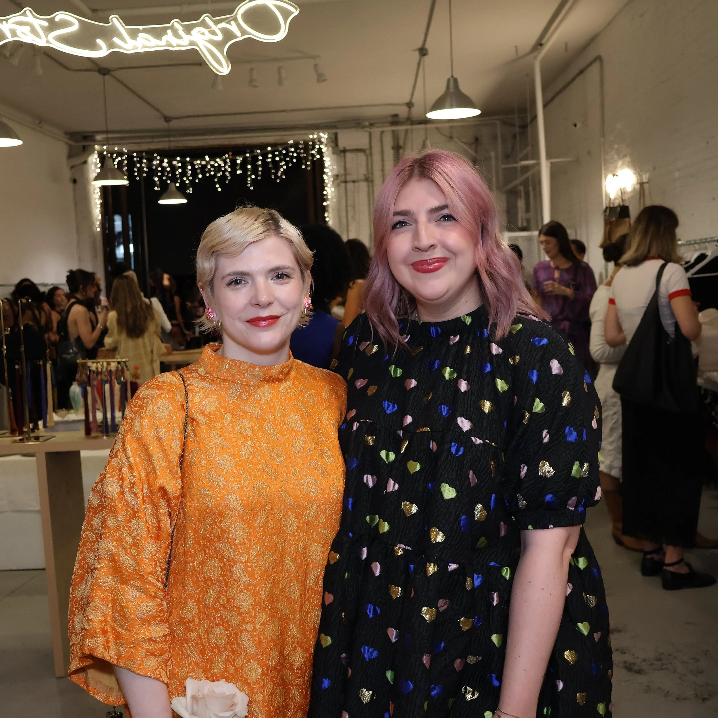 ANNA DUSZA x NYFW 

This past weekend I popped over to NYC to help Anna with her second NYFW show! It was such an honor to be a small part of her accomplishment, and see everyone love her work (y&rsquo;all are going to die over the photos - the piece