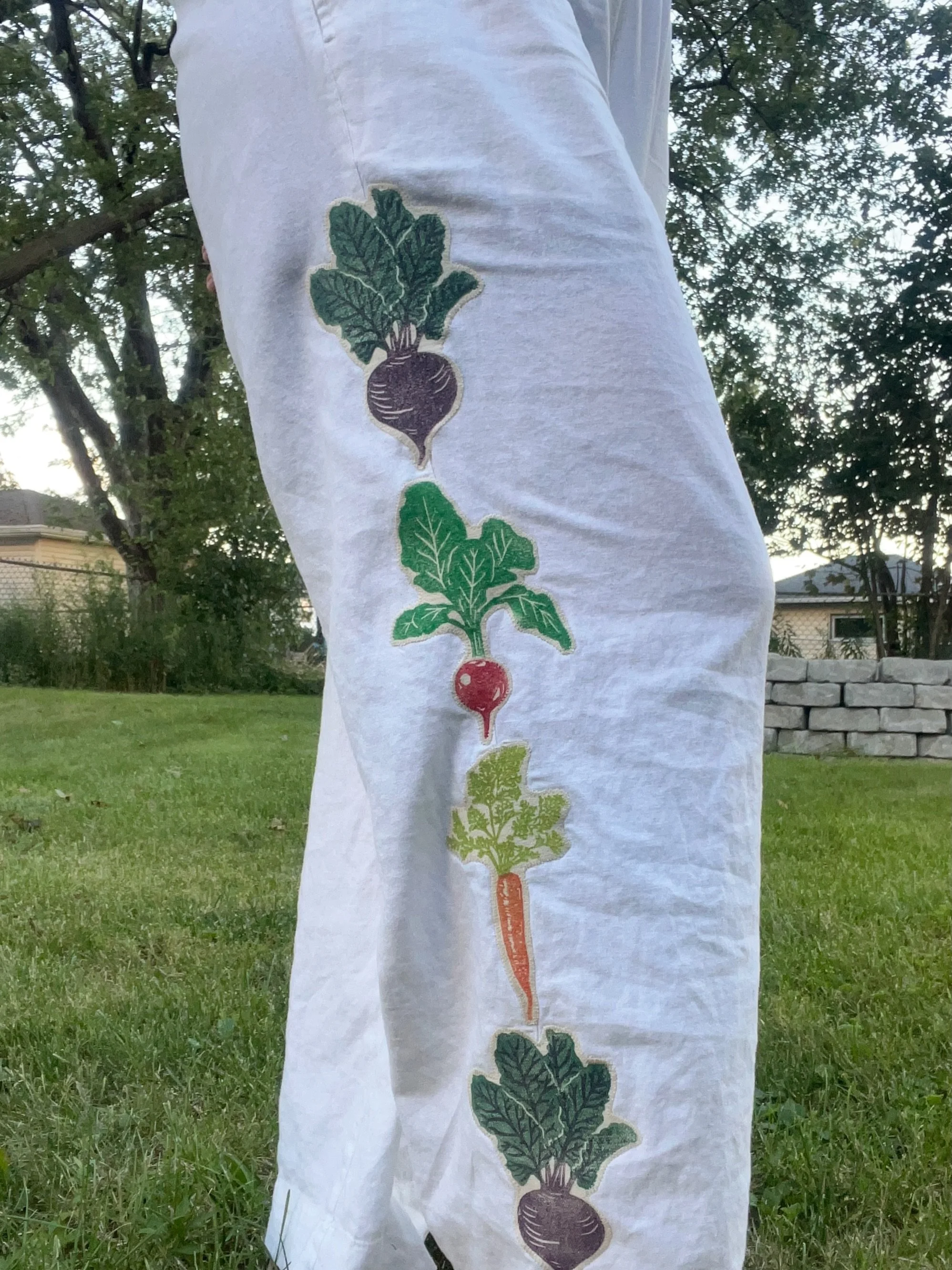Not sure where to put your veggies??? 

We&rsquo;ll have some pre-patched, thrifted pieces available for purchase / inspiration at the patch bar @ Vinyl Happy Hour! See you there!