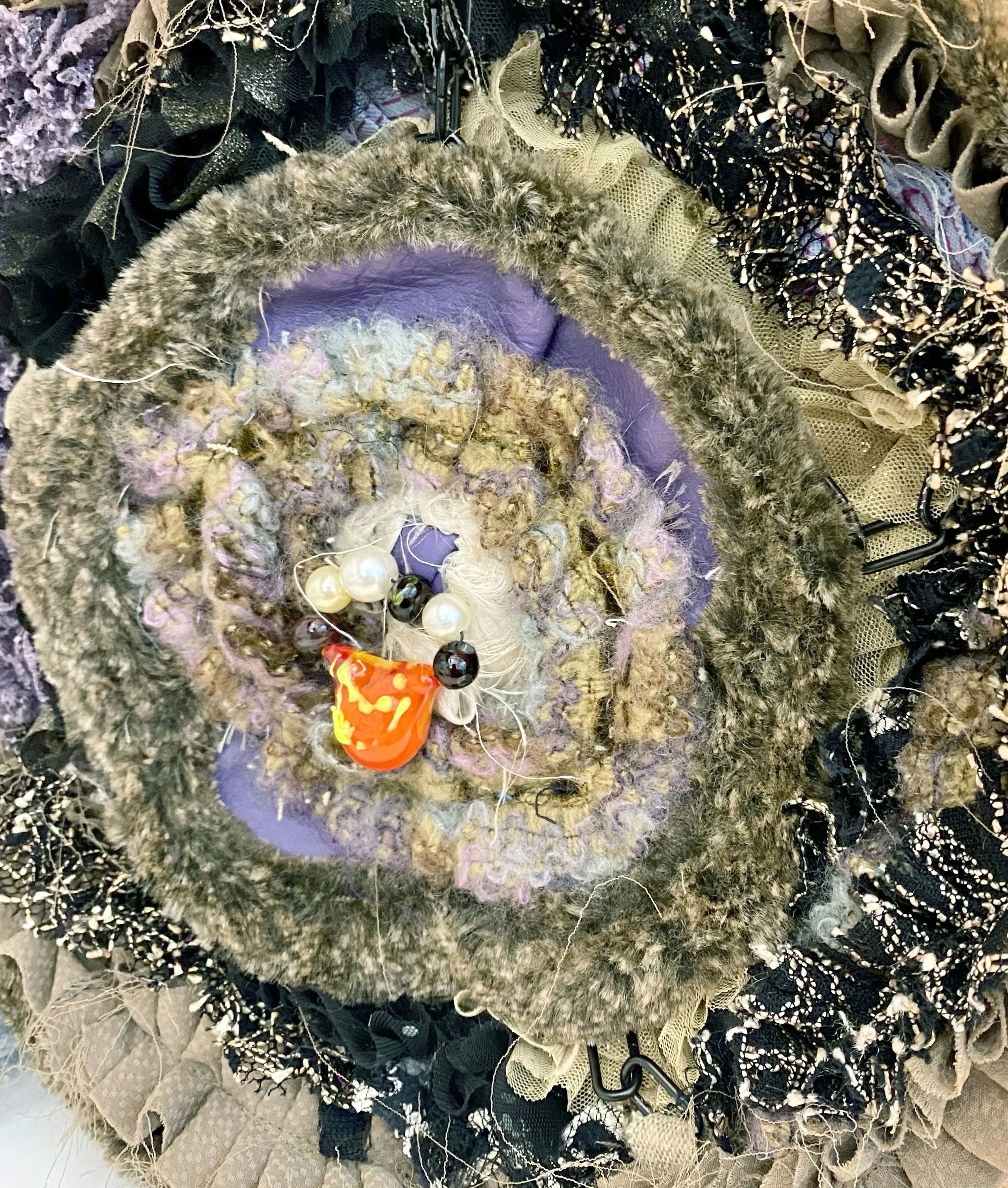 Petite carnivore A_details.jpeg