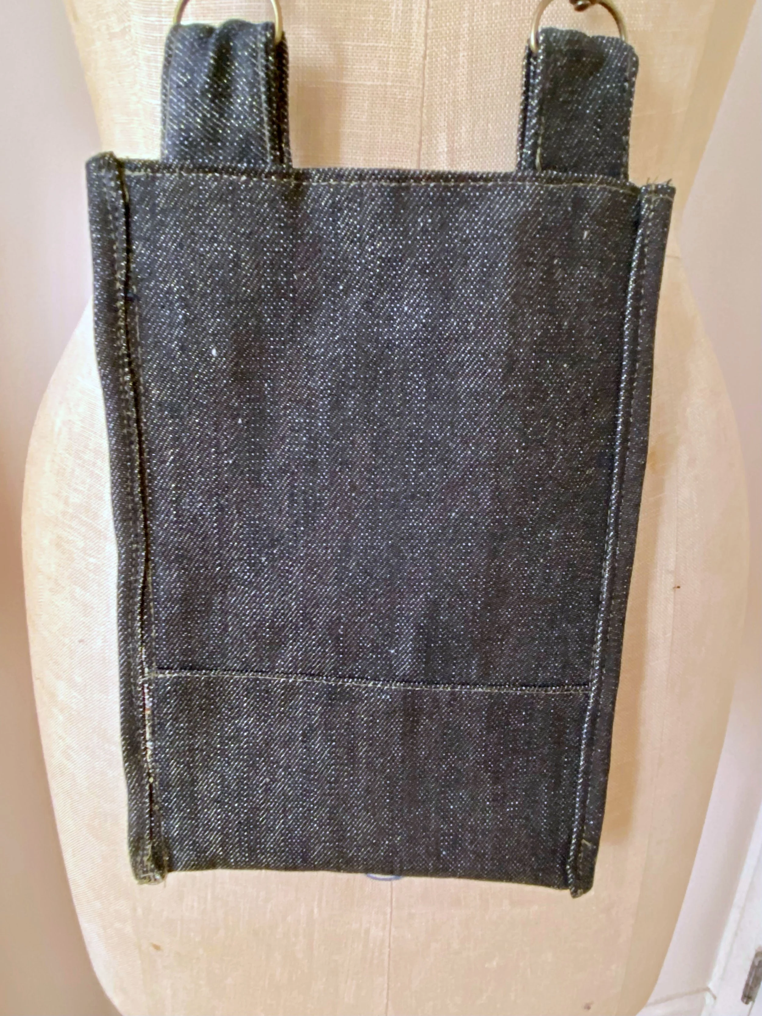 cellphone pouch backside.jpeg