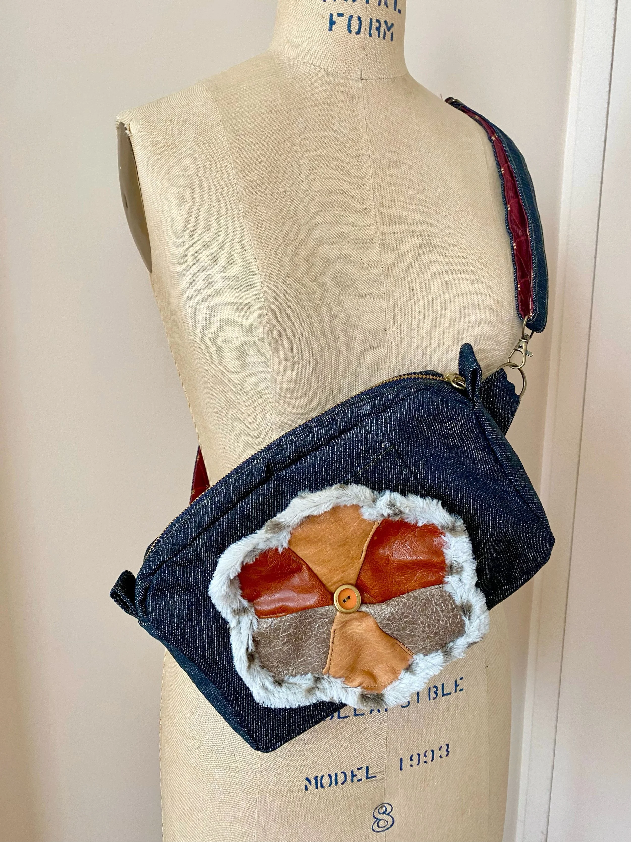 messenger with flora.jpeg