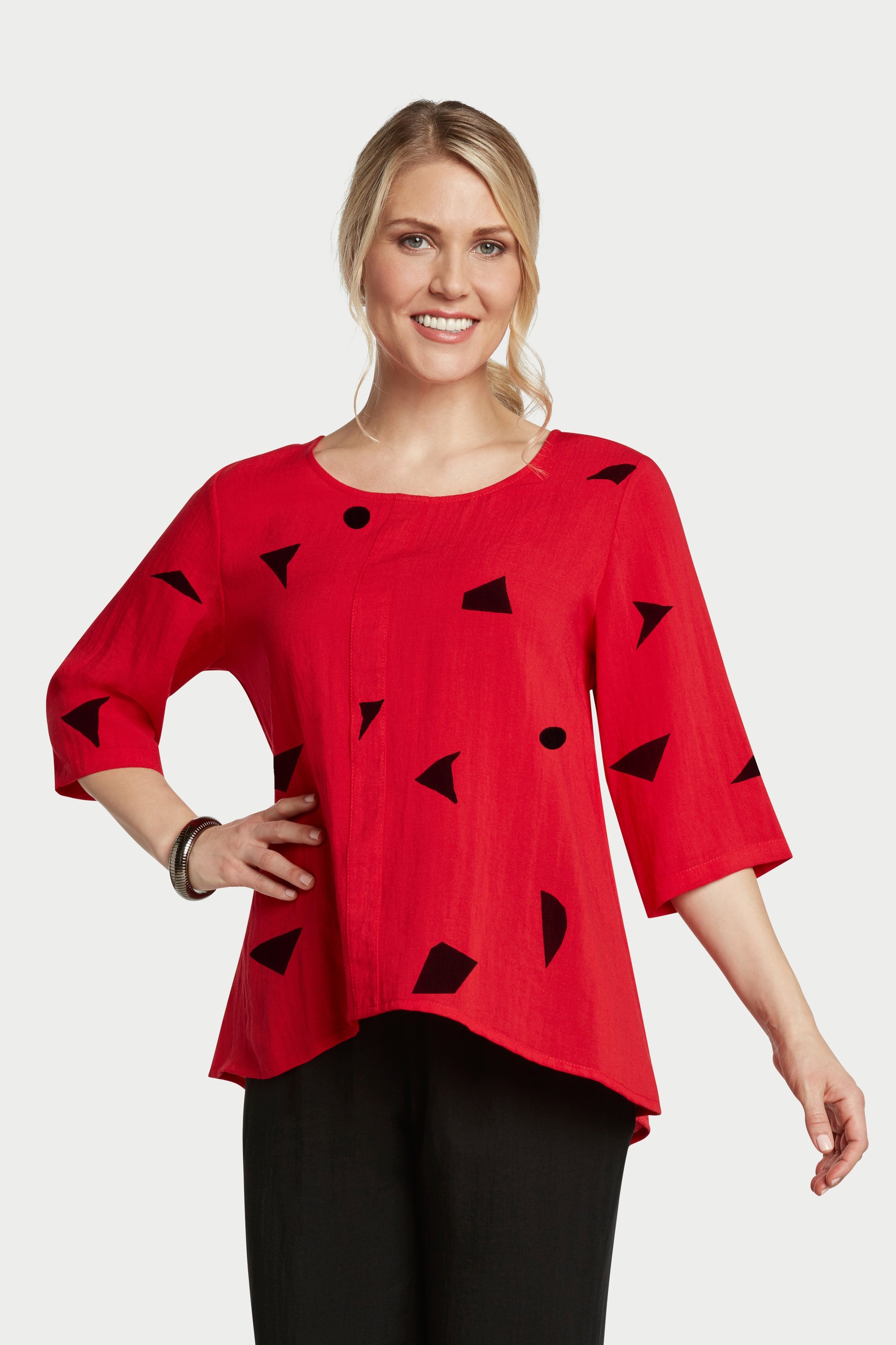 AA263 - Ruched-Back Pullover