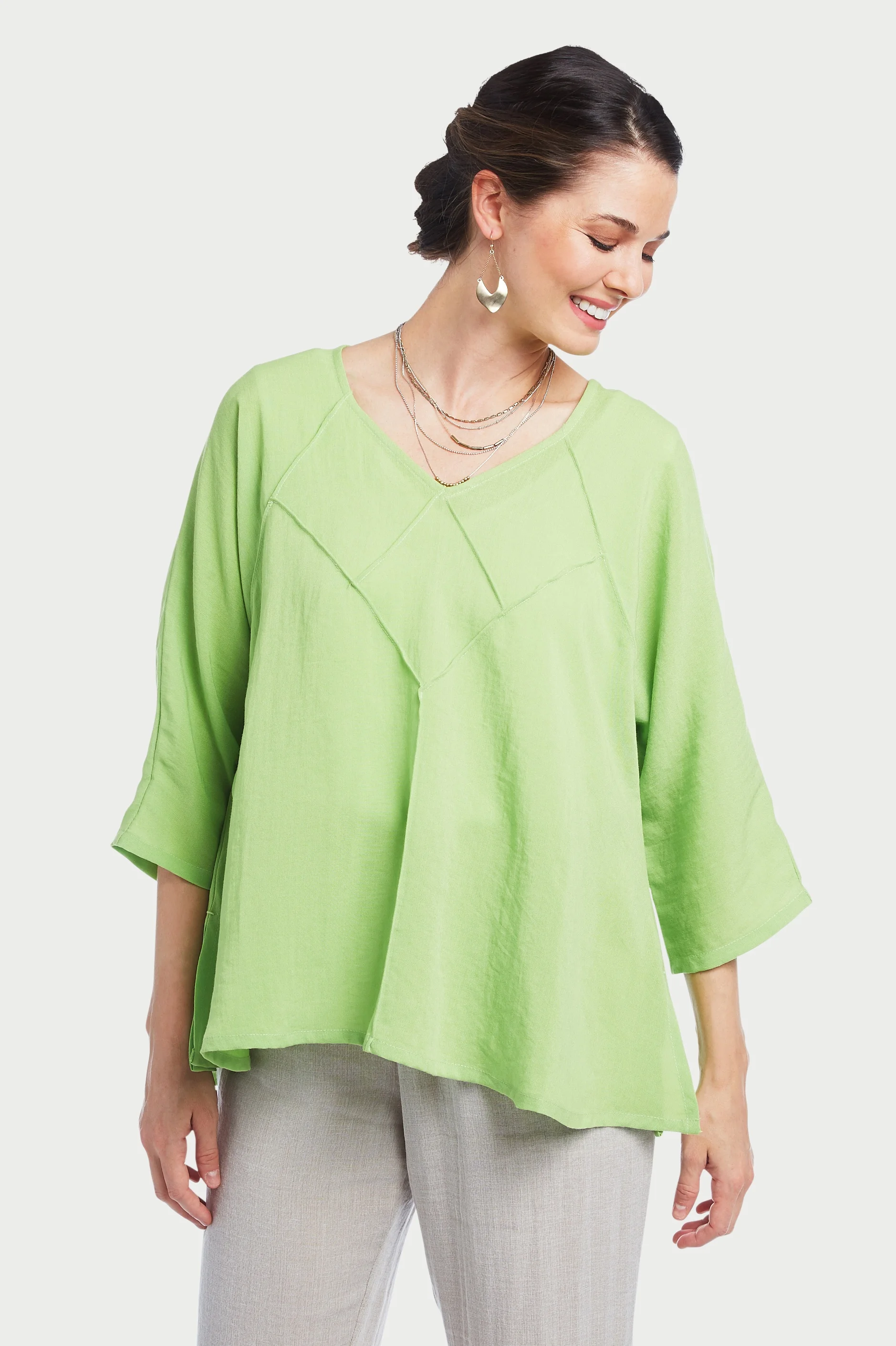 A269 - Jessica Pullover