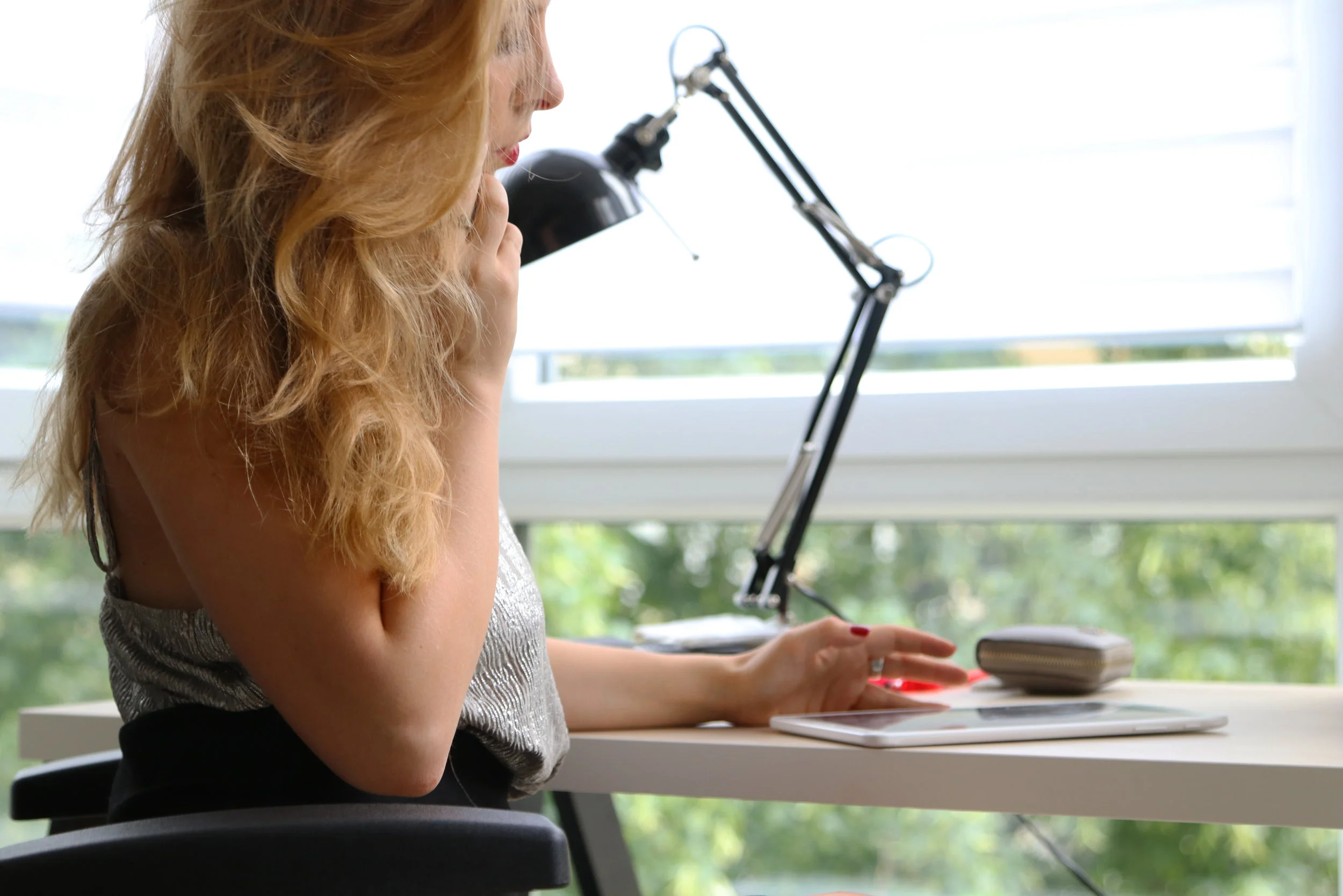 7 Ways to Be More Active If You Work a Desk Job