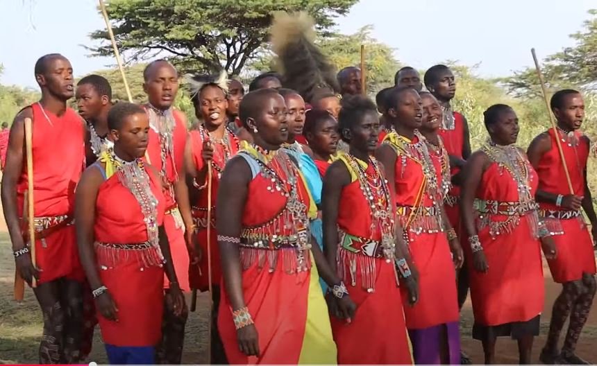Masai women and men.JPG