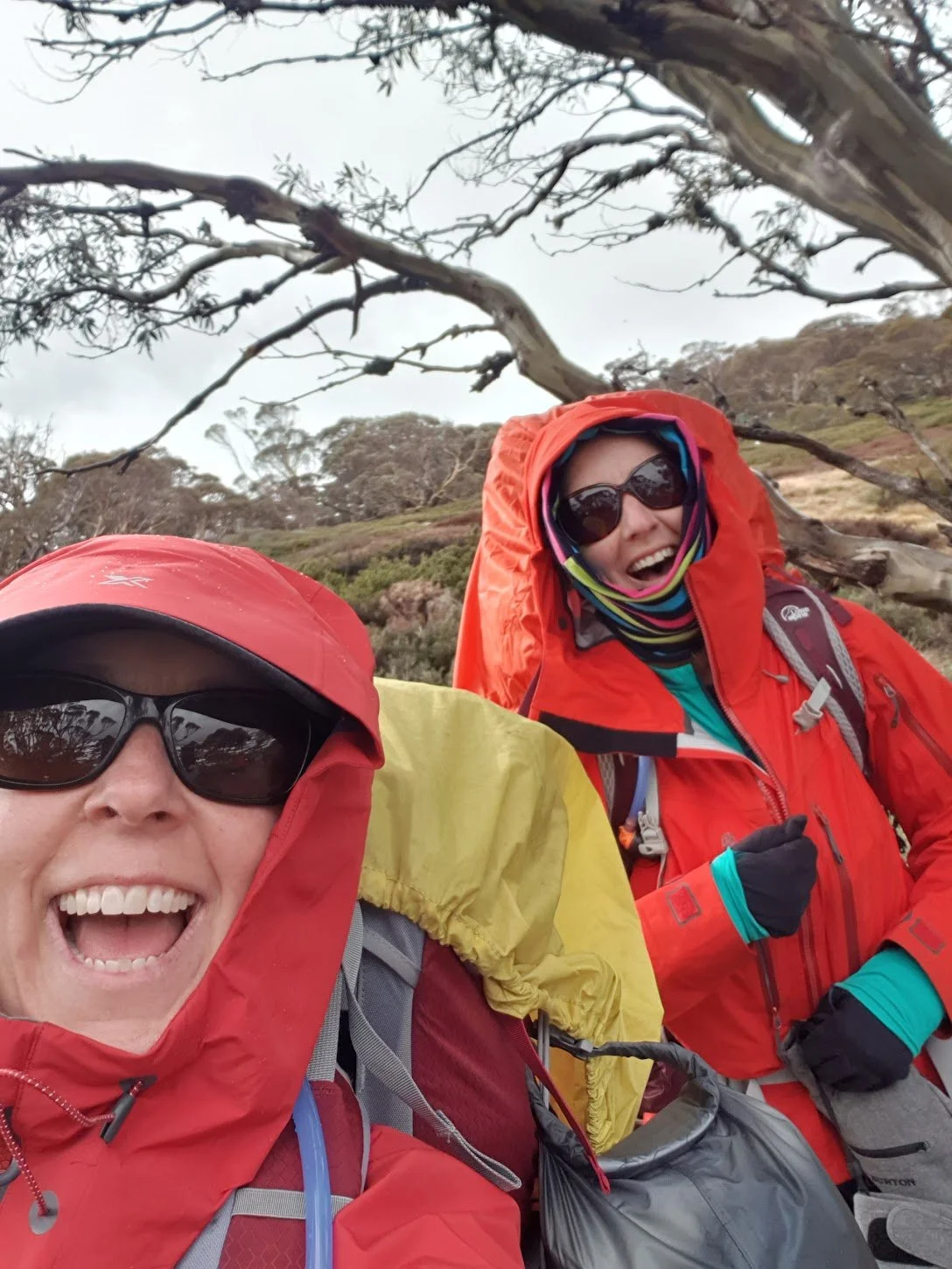 Cold Mornings, Warm Days: How to Pack for Variable Weather