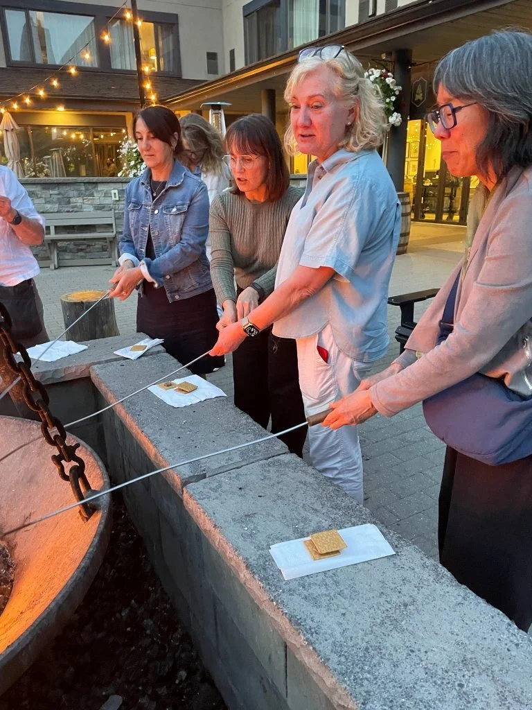 S'mores_Canada_Rockies.jpg