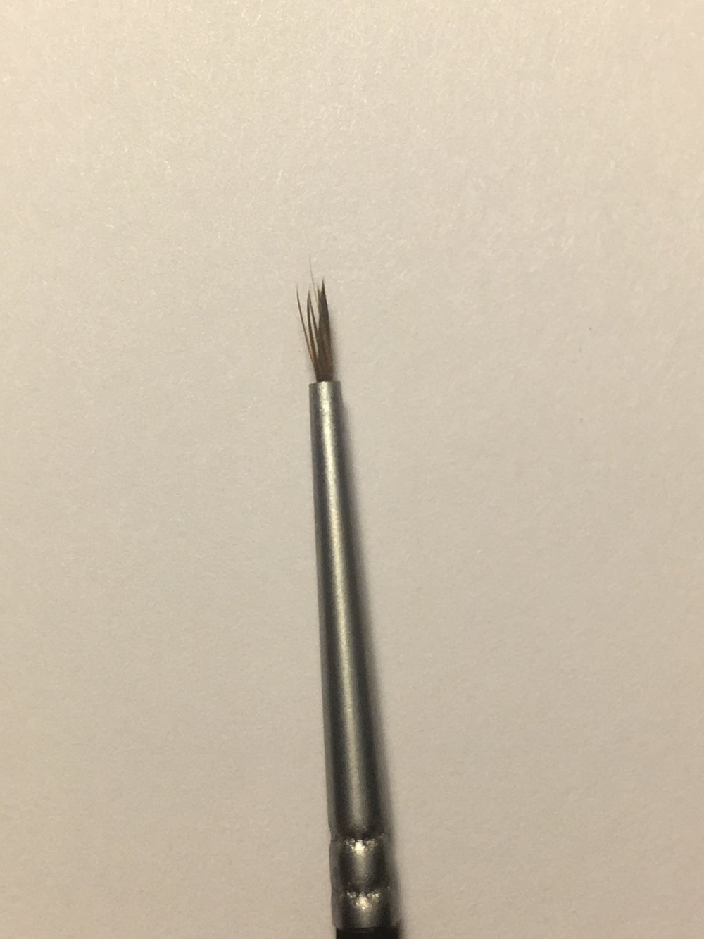 How I restore paint brushes with stray bristles — Artoholic Studio