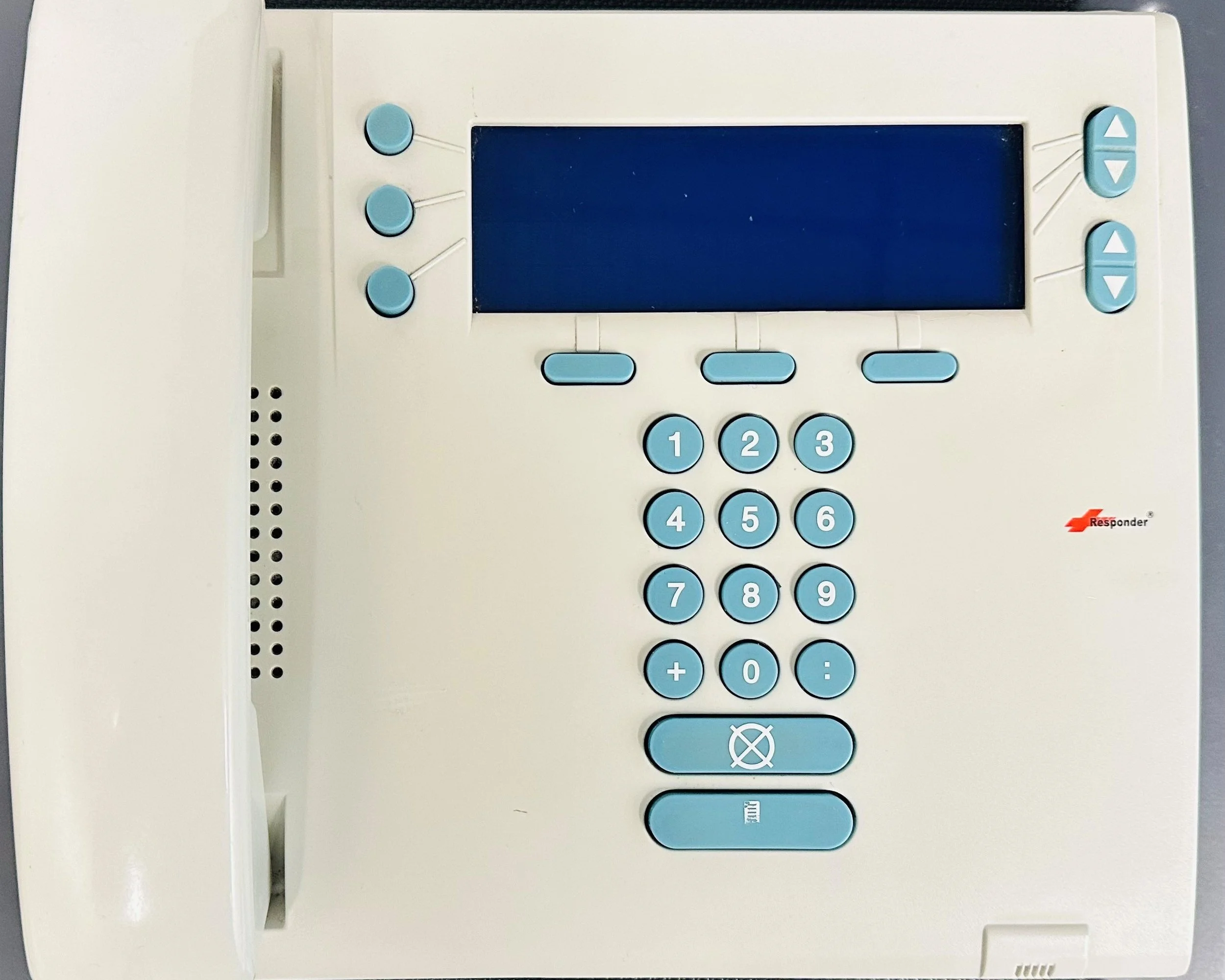 Rauland Borg Responder 4000 — NurseCallparts .com
