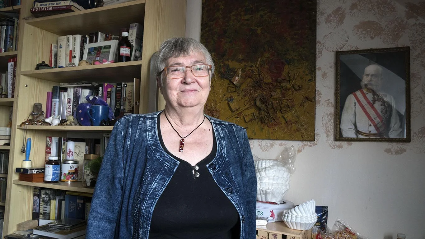 Petruška Šustrová nella sua casa di Praga.